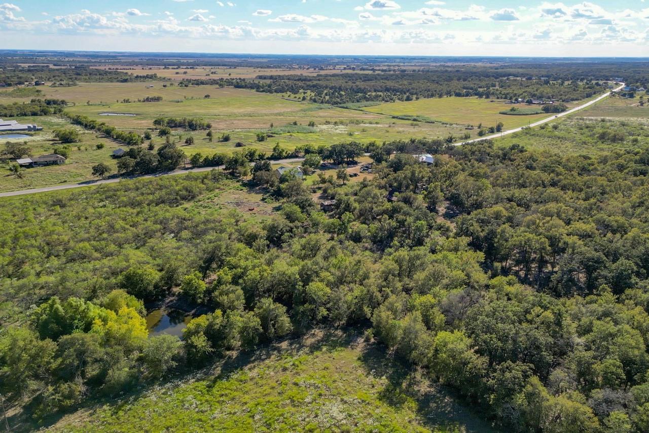 12222 N Fm 487 Property Photo 27