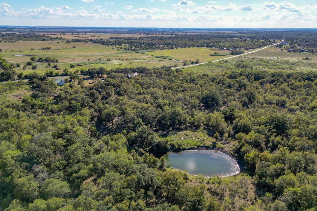 12222 N Fm 487 Property Photo 28