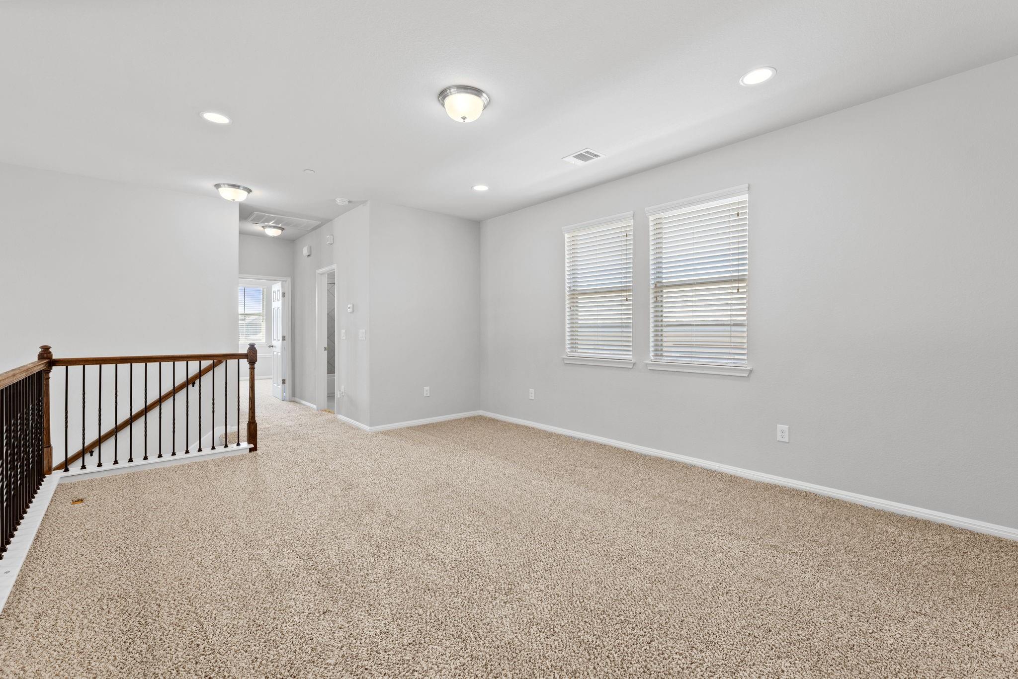 3240 E Whitestone Blvd #80 Property Photo 15