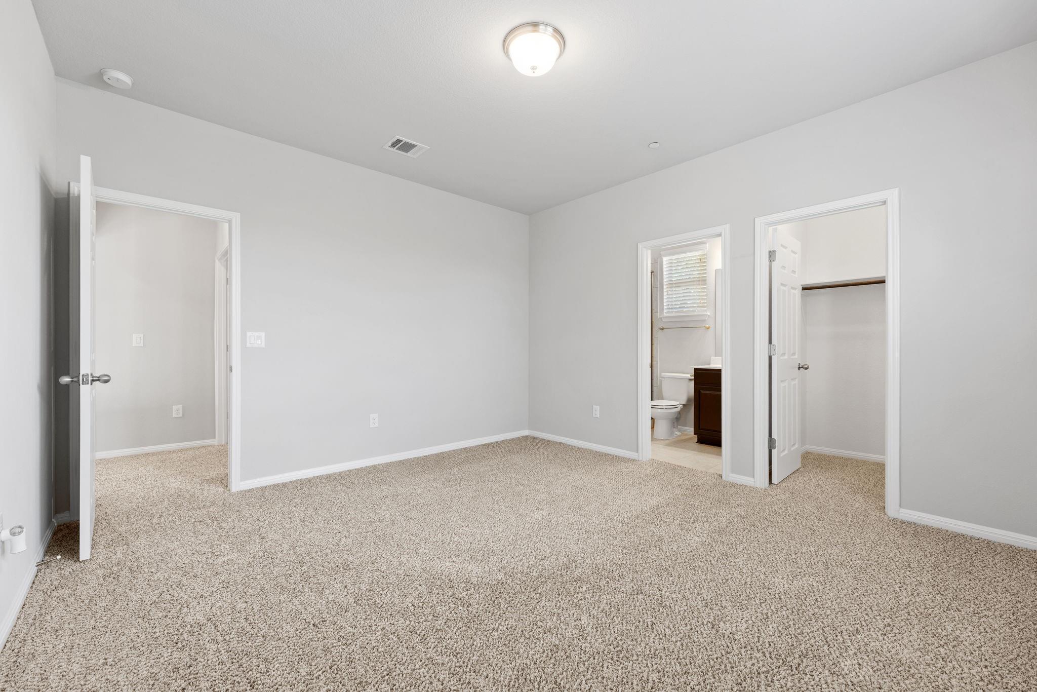 3240 E Whitestone Blvd #80 Property Photo 17