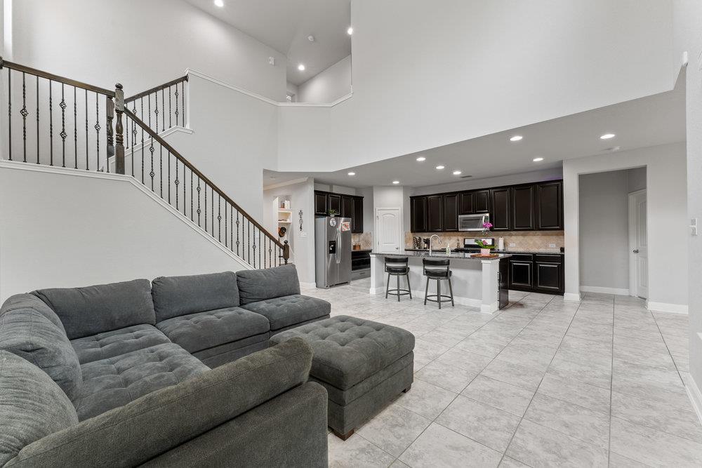 13911 Tribeca None