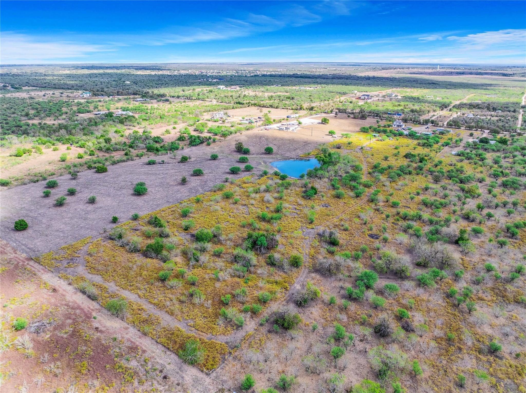 000 Dry Creek Rd Property Photo 6