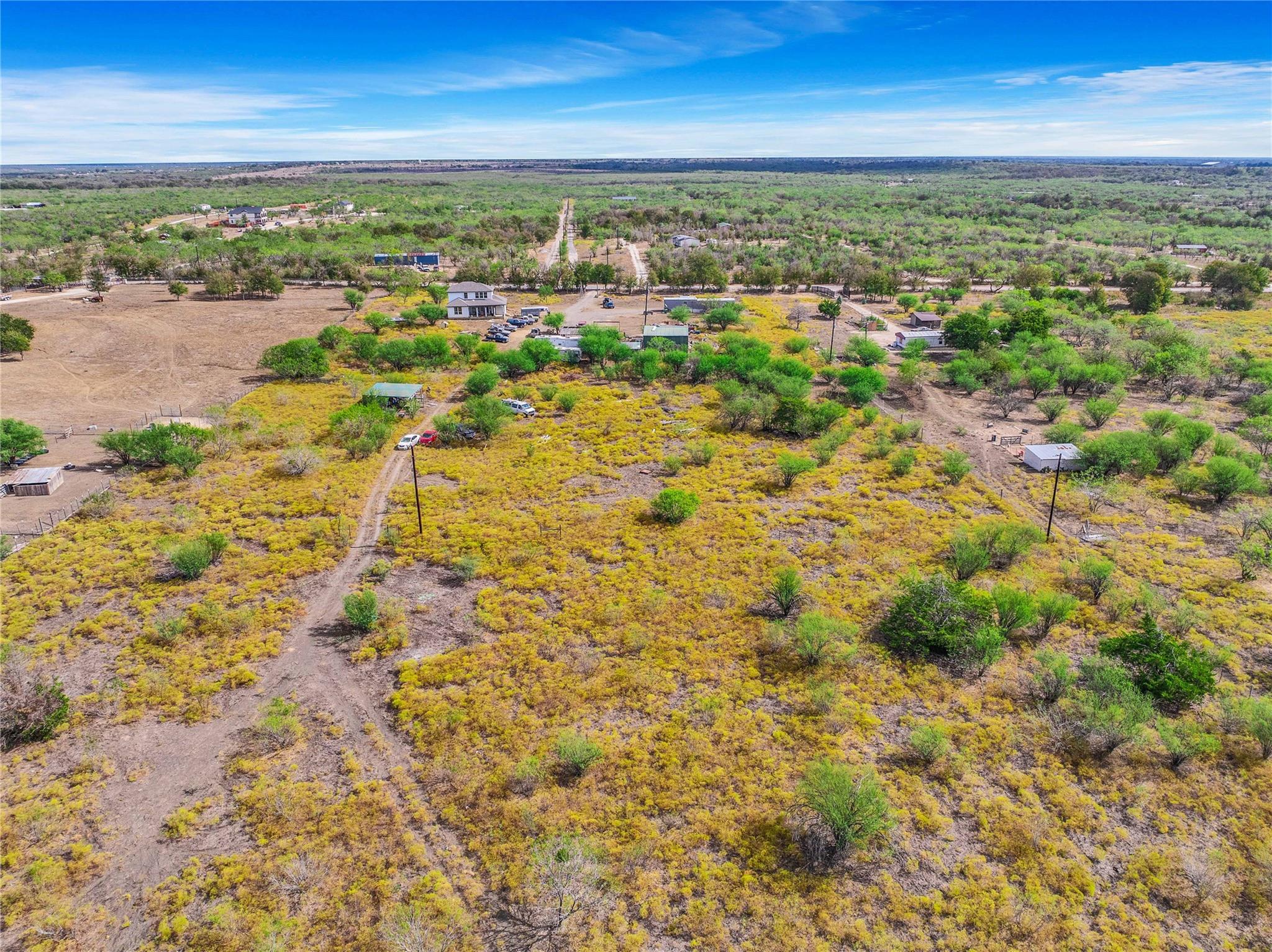 000 Dry Creek Rd Property Photo 11