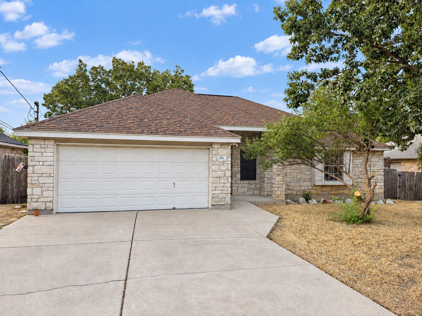 306 Debora Dr Property Photo 1