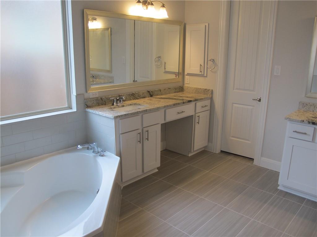 635 Spinnaker Loop Property Photo 15