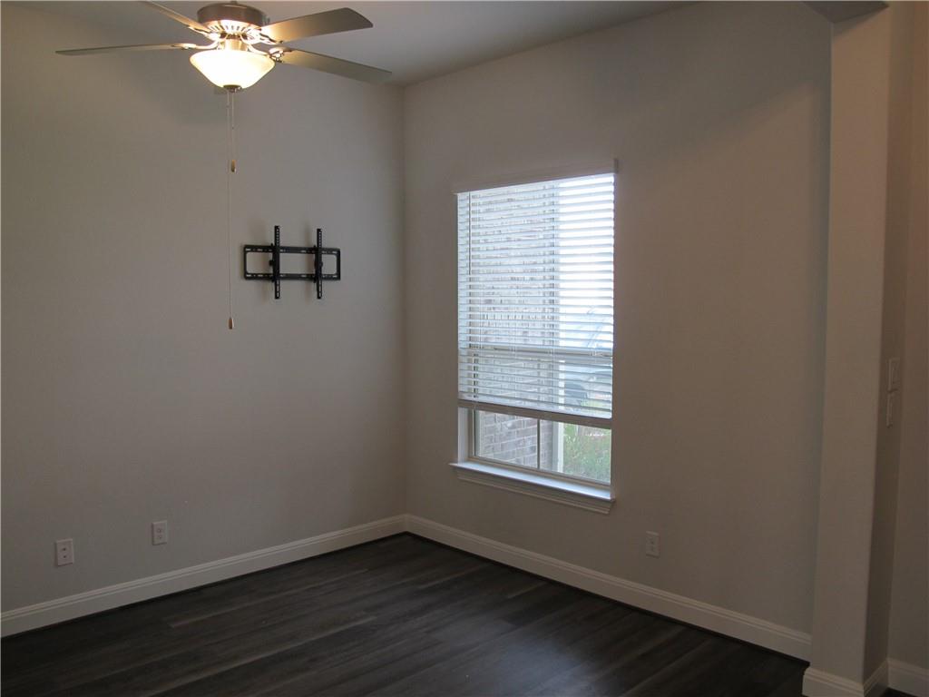 635 Spinnaker Loop Property Photo 24