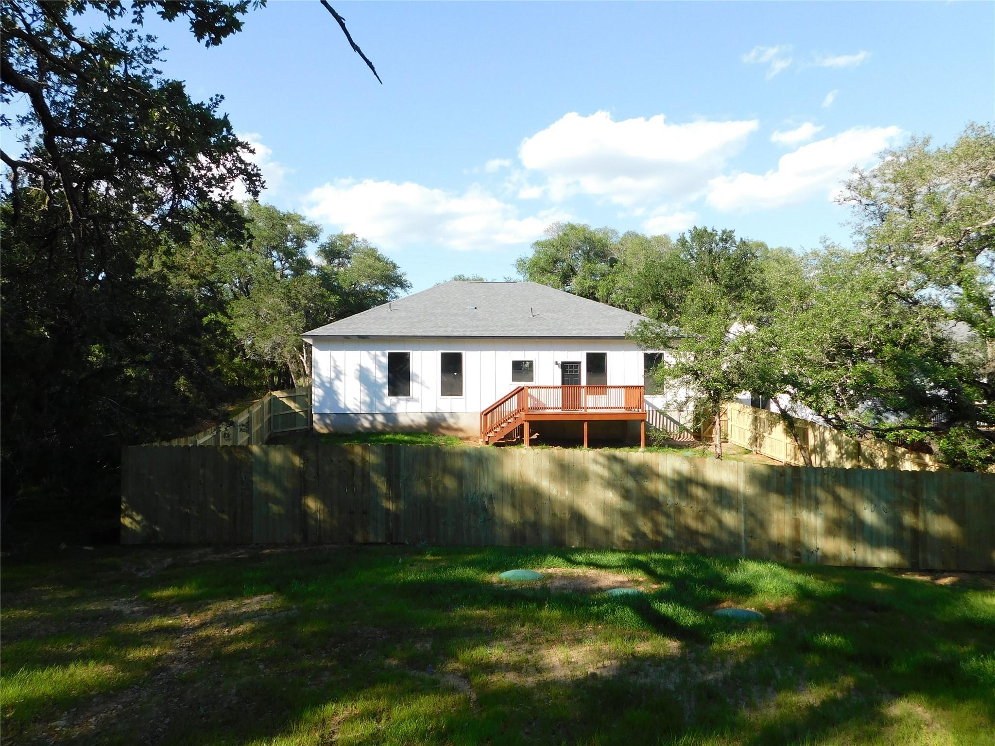 207 Laurel Ln Property Photo 19