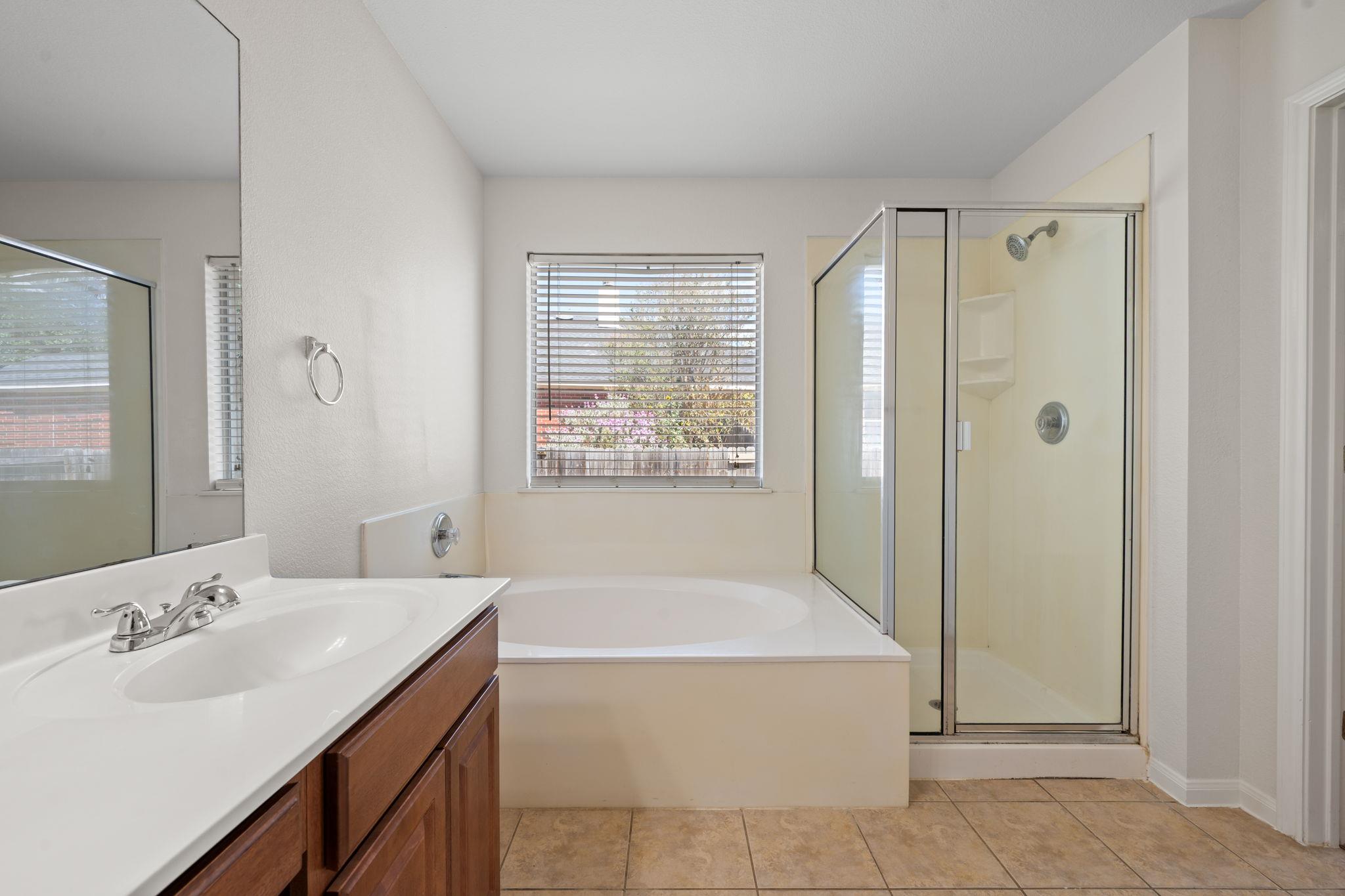 882 Shadow Creek Blvd Property Photo 18