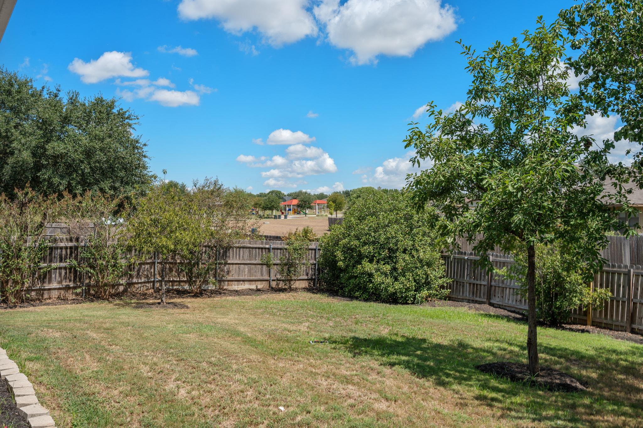 882 Shadow Creek Blvd Property Photo 25
