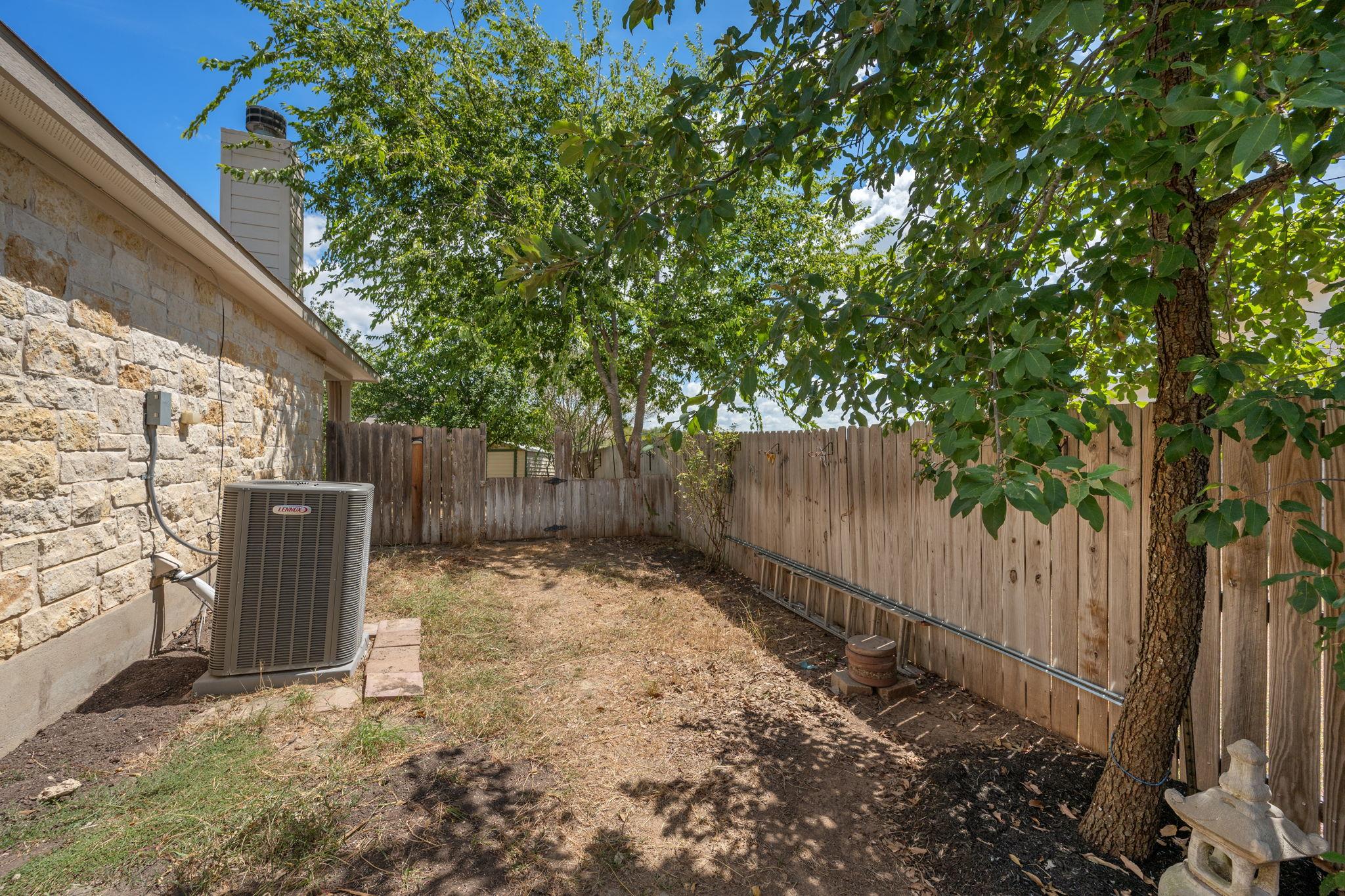 882 Shadow Creek Blvd Property Photo 26
