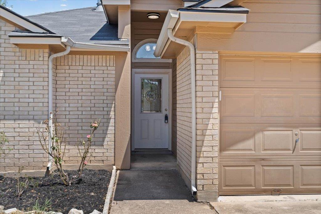 1104 Winecup Ct Property Photo 4