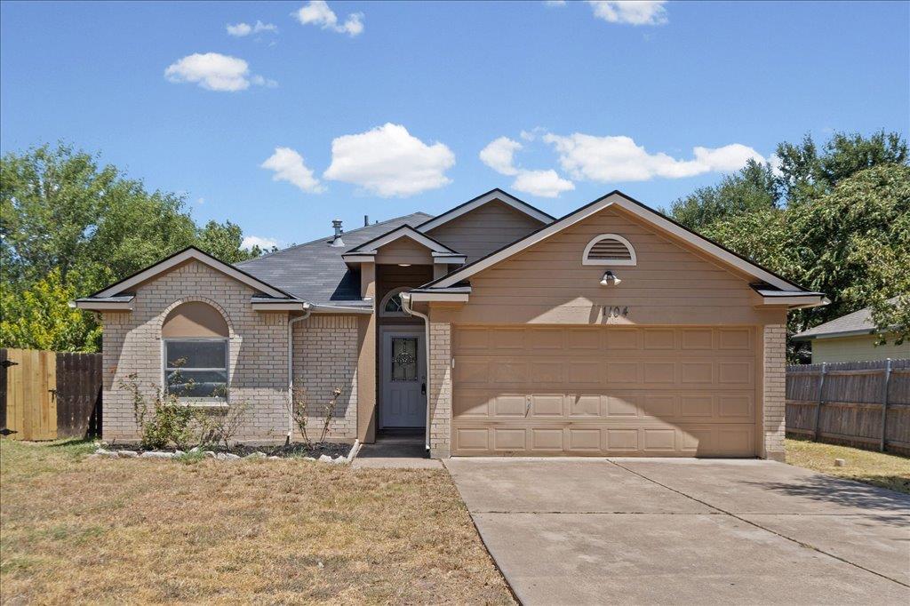 1104 Winecup Ct Property Photo 18