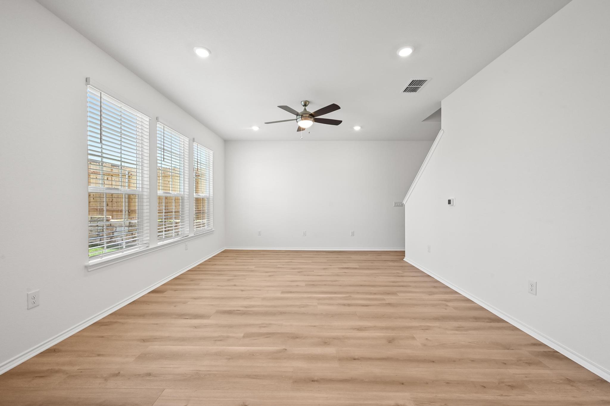 12023 Sagrada St Property Photo 9
