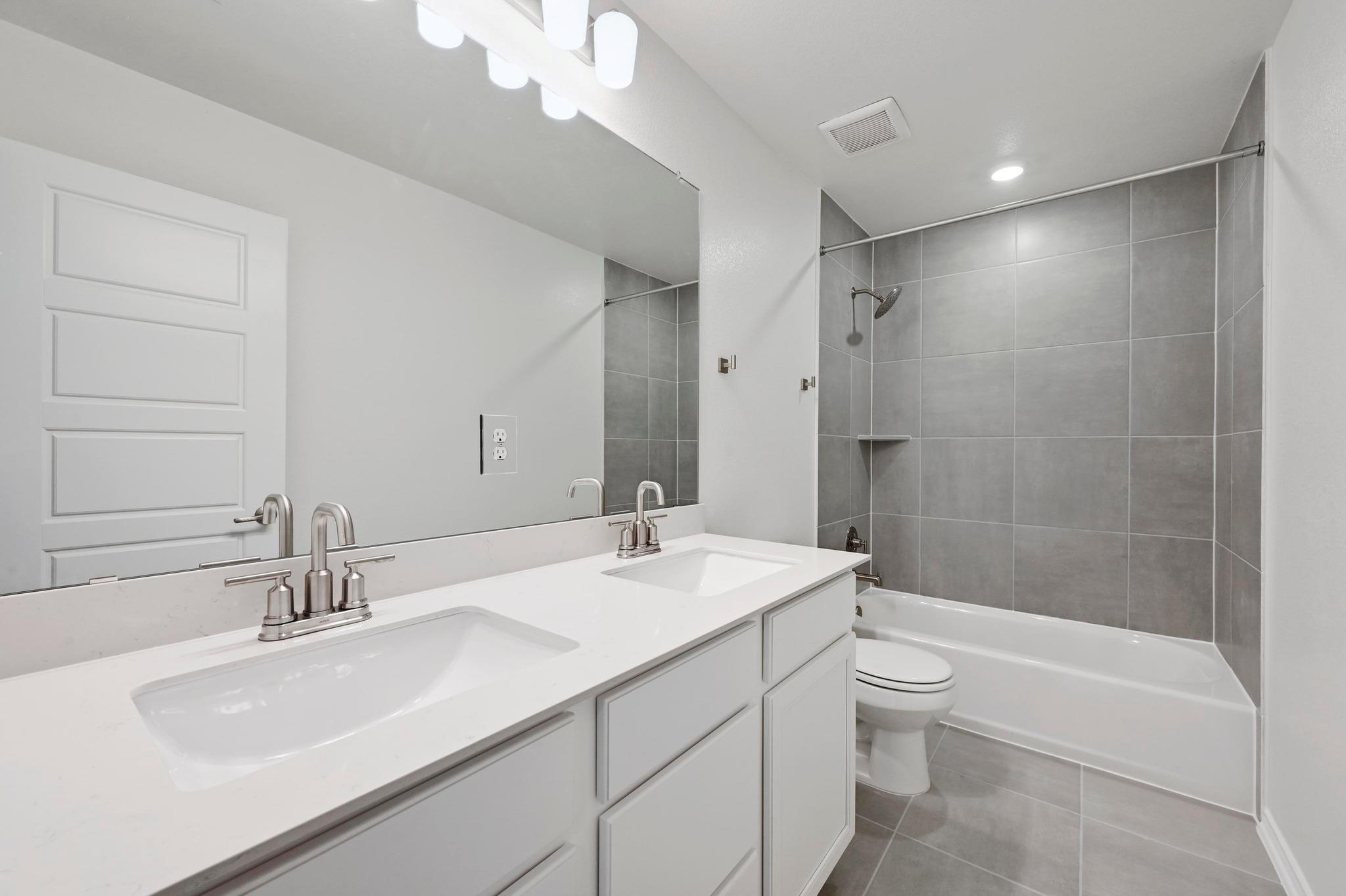 12023 Sagrada St Property Photo 24