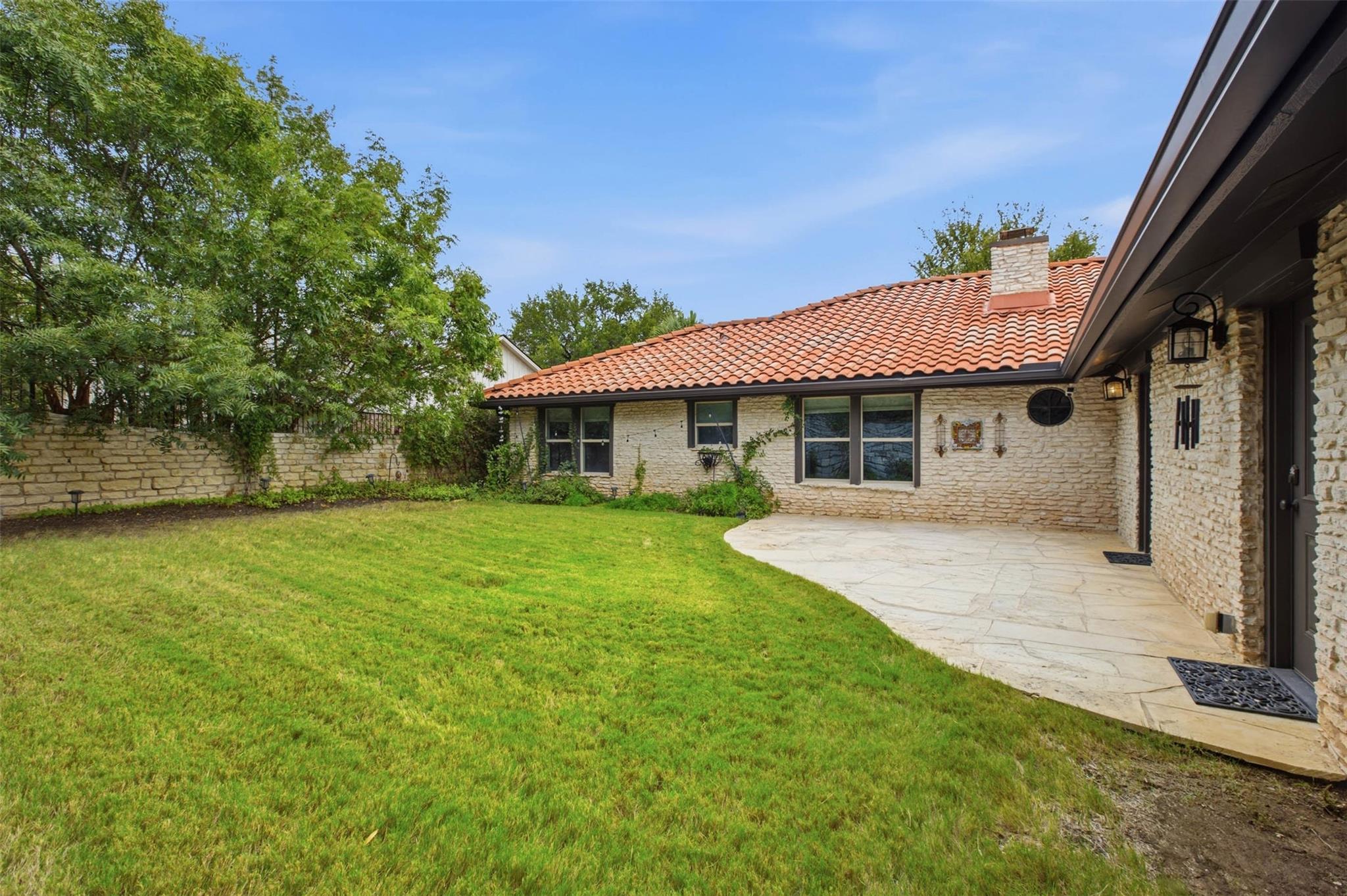 105 Tallstar Dr Property Photo 23
