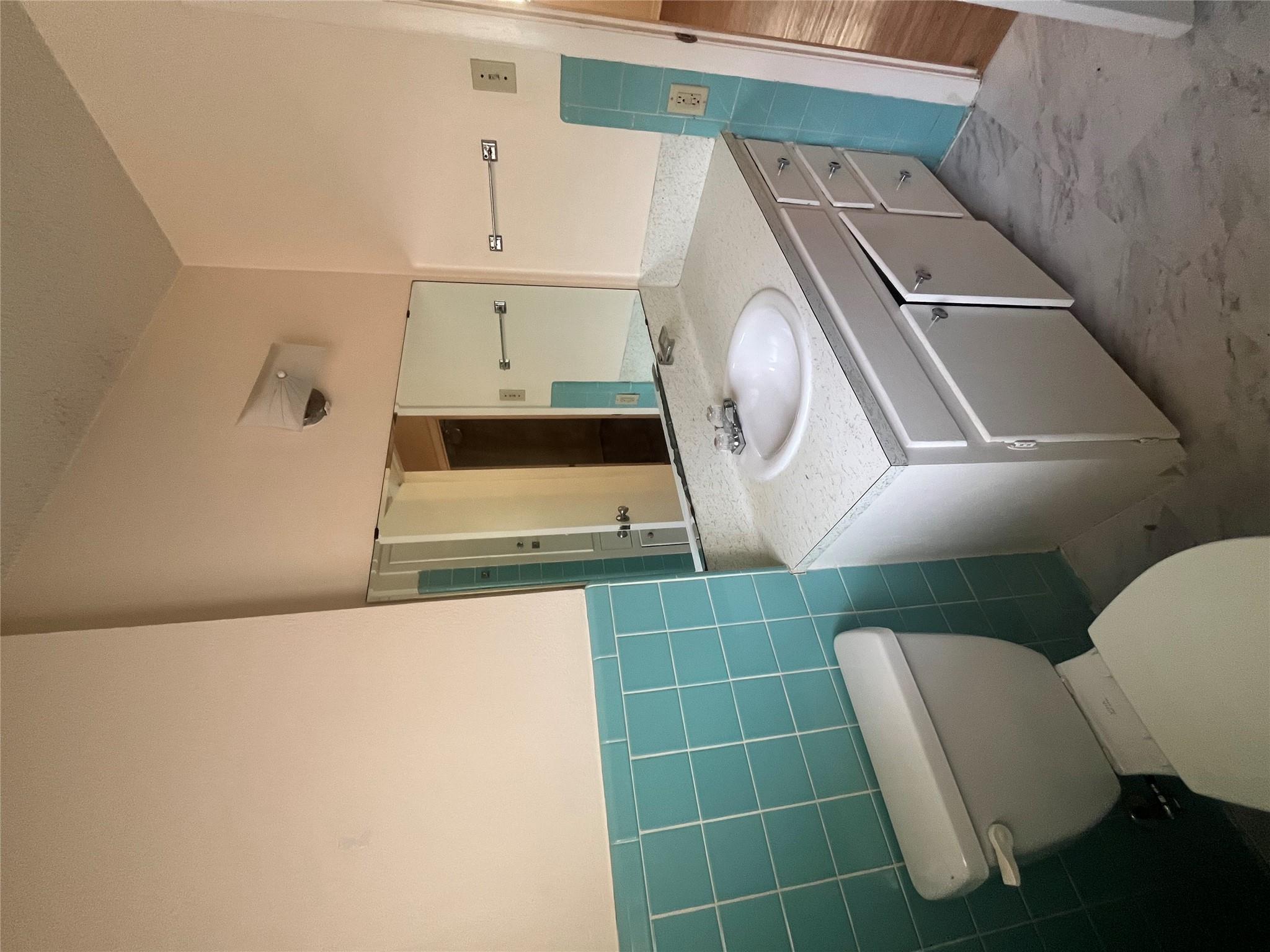 208 E 31st St #5 Property Photo 11