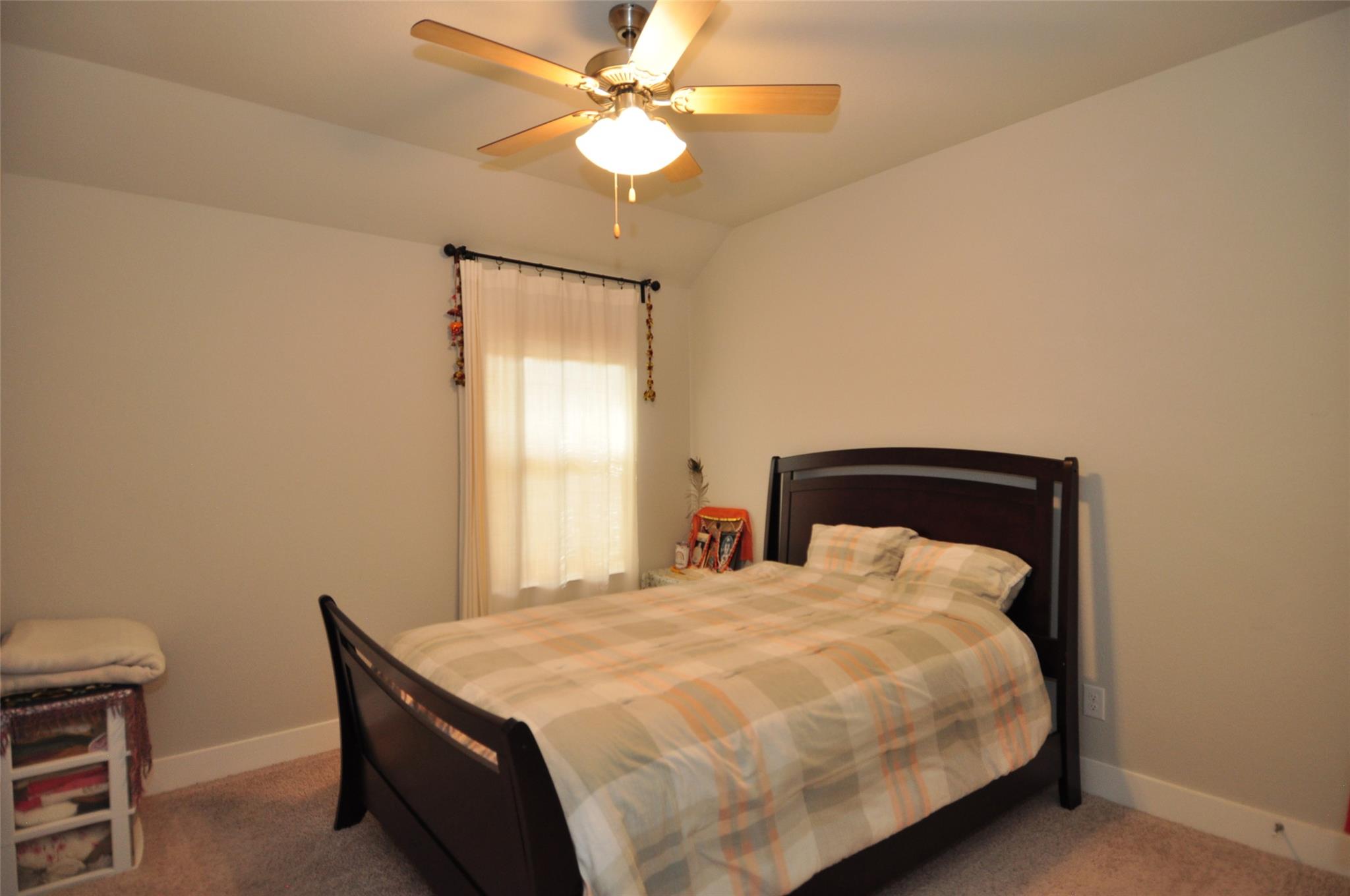120 Sail Wind Way Property Photo 16