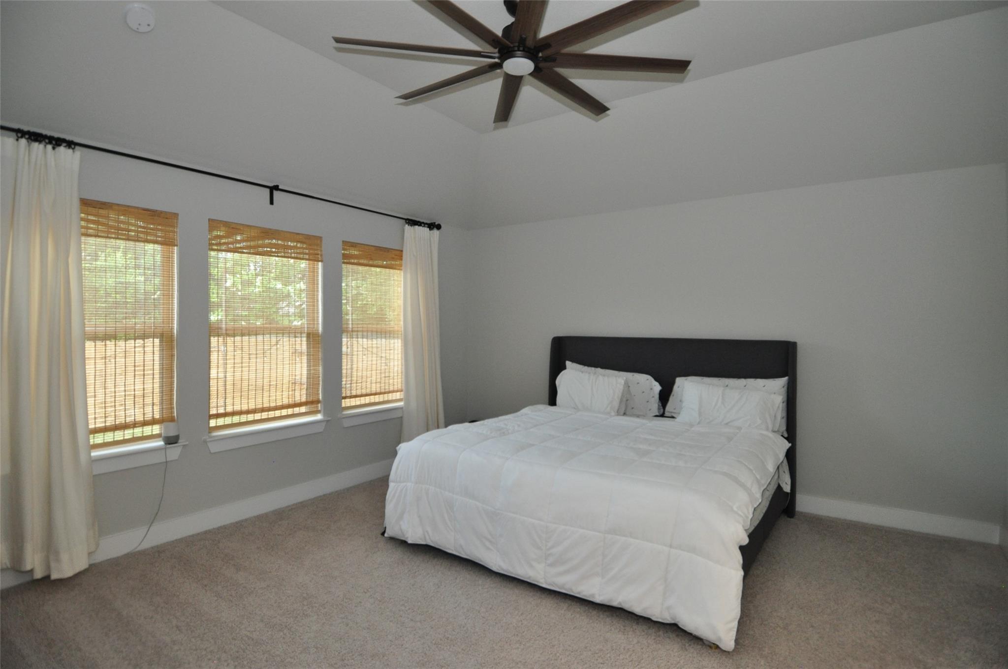 120 Sail Wind Way Property Photo 19