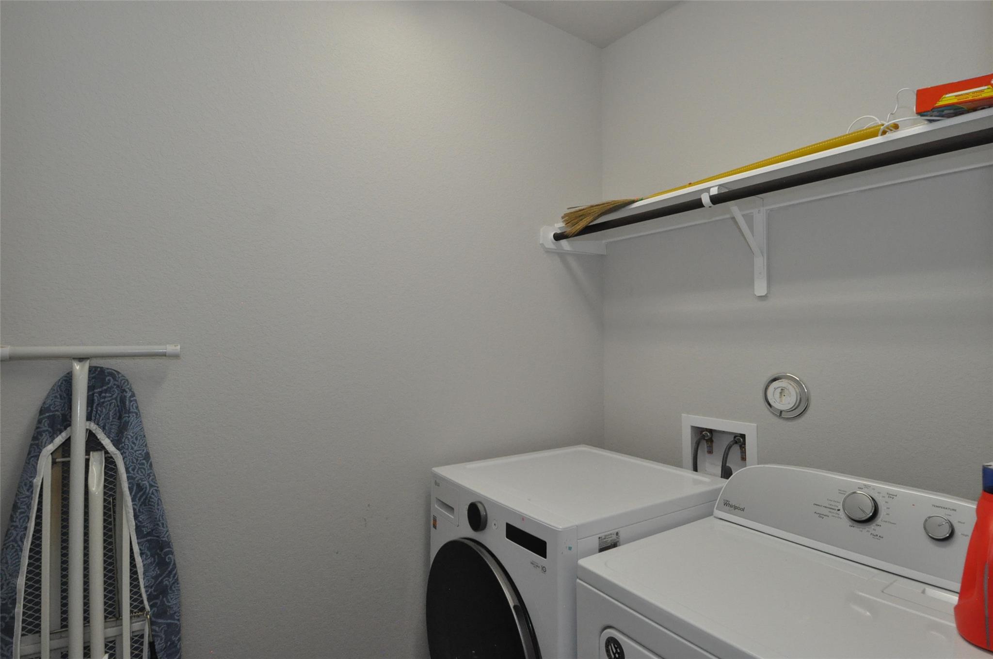 120 Sail Wind Way Property Photo 28