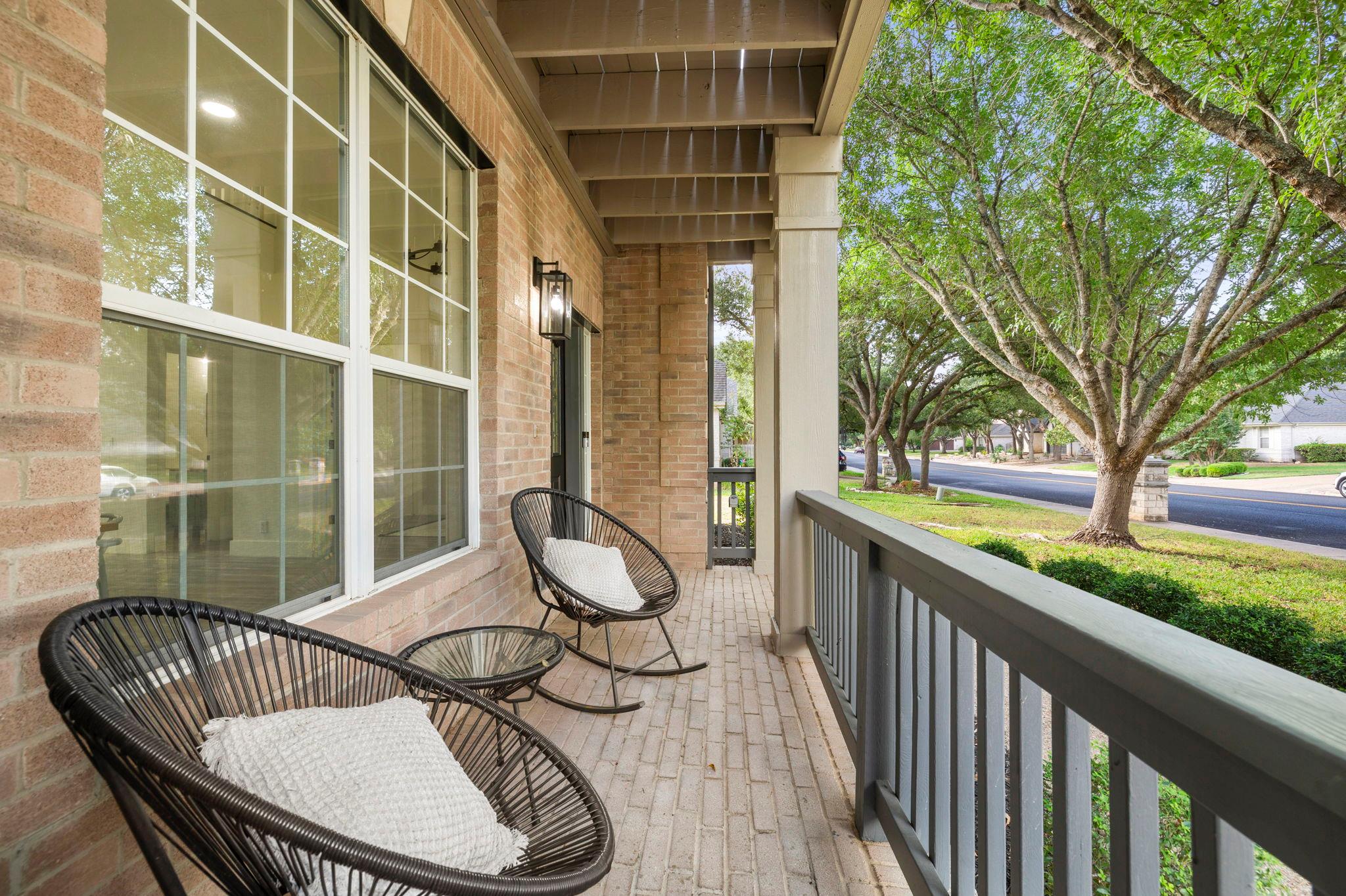 10909 River Plantation Dr Property Photo 7