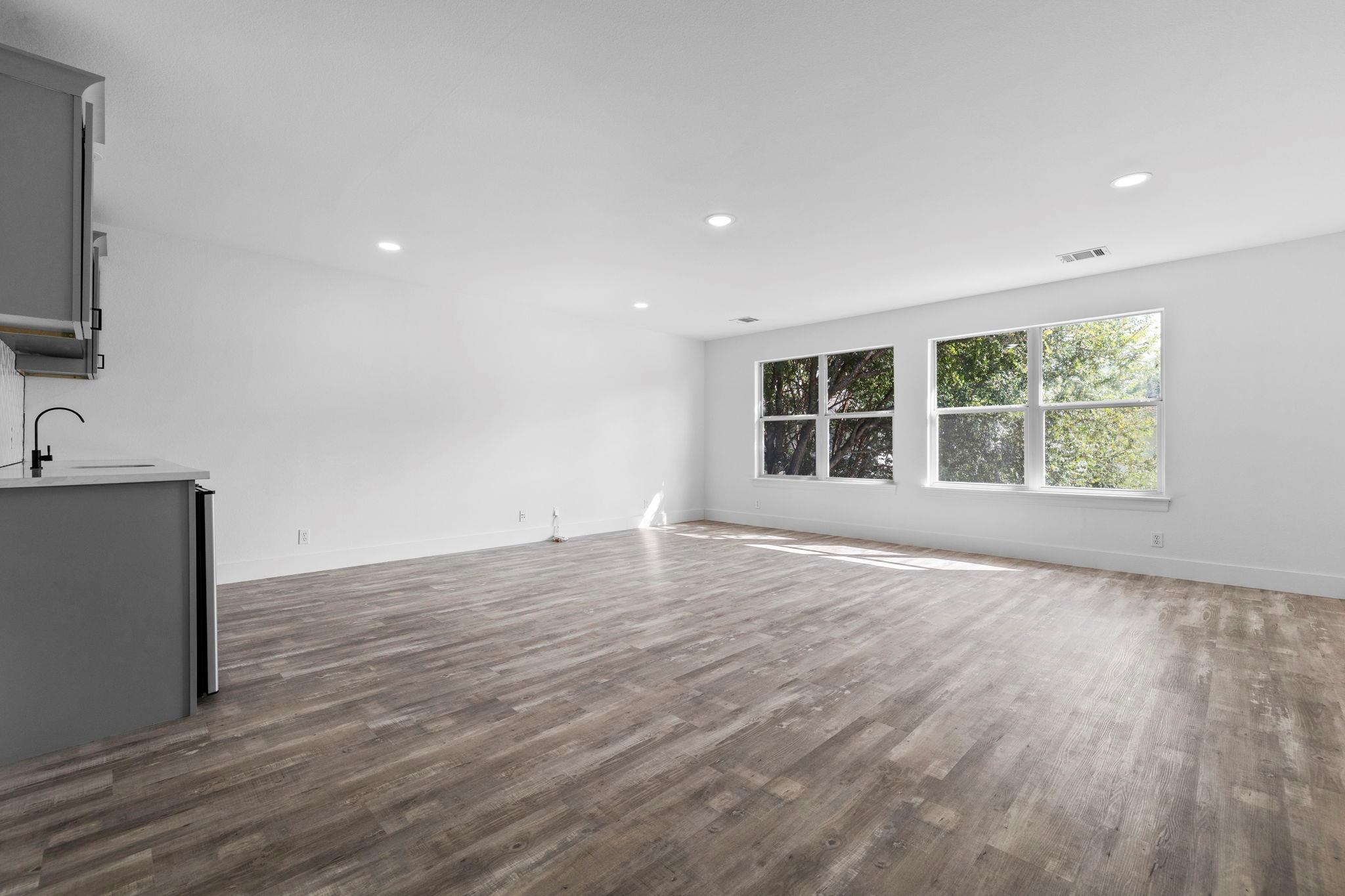 10909 River Plantation Dr Property Photo 32