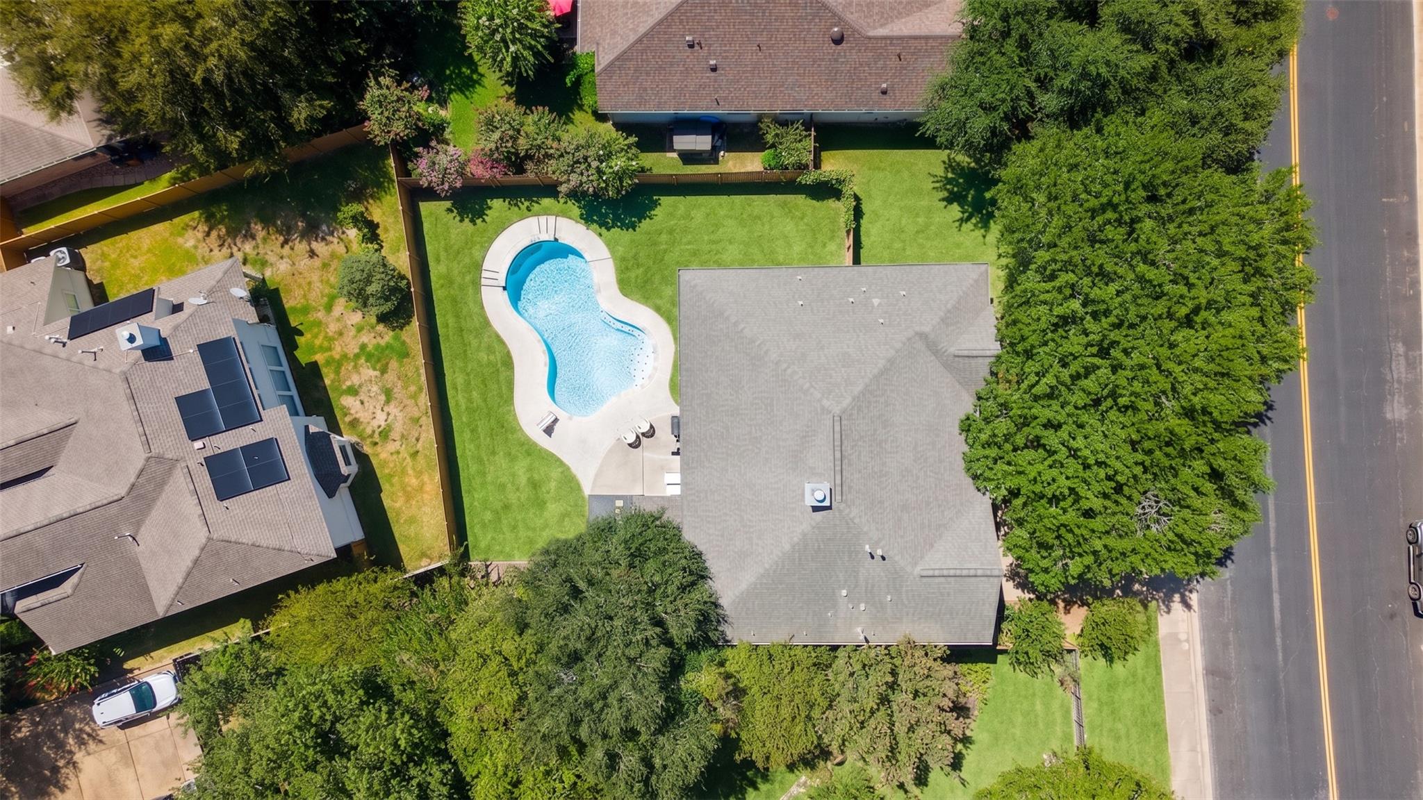 10909 River Plantation Dr Property Photo 36