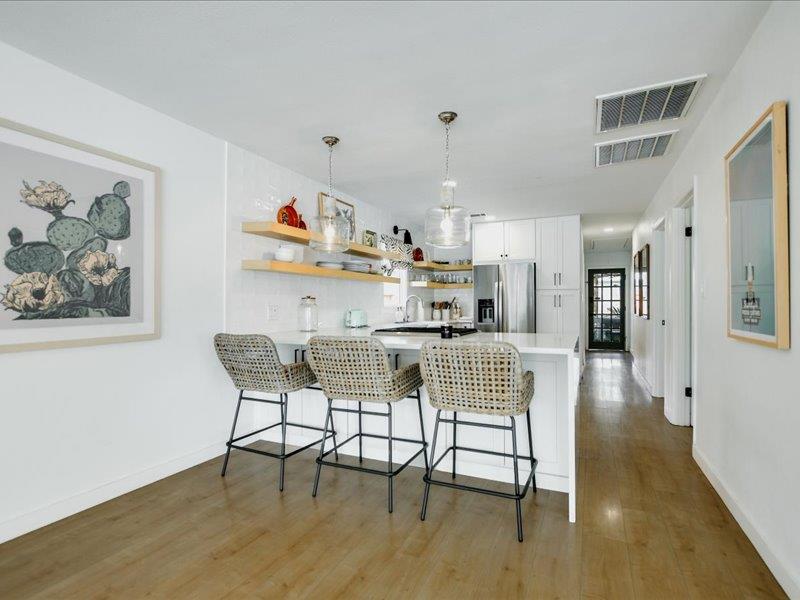 1304 S Lakeside Dr Property Photo 20