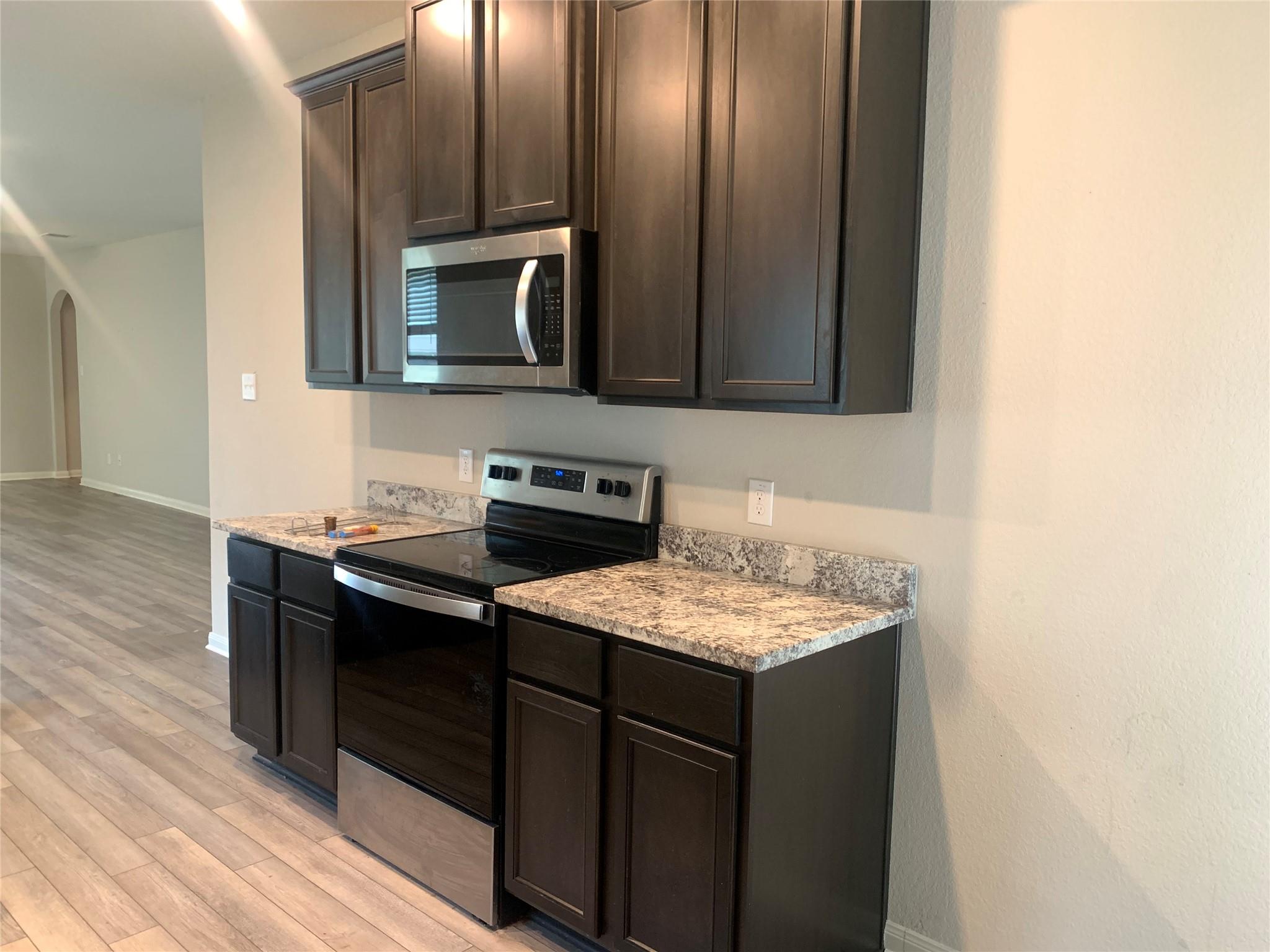 509 Congress Way Property Photo 13
