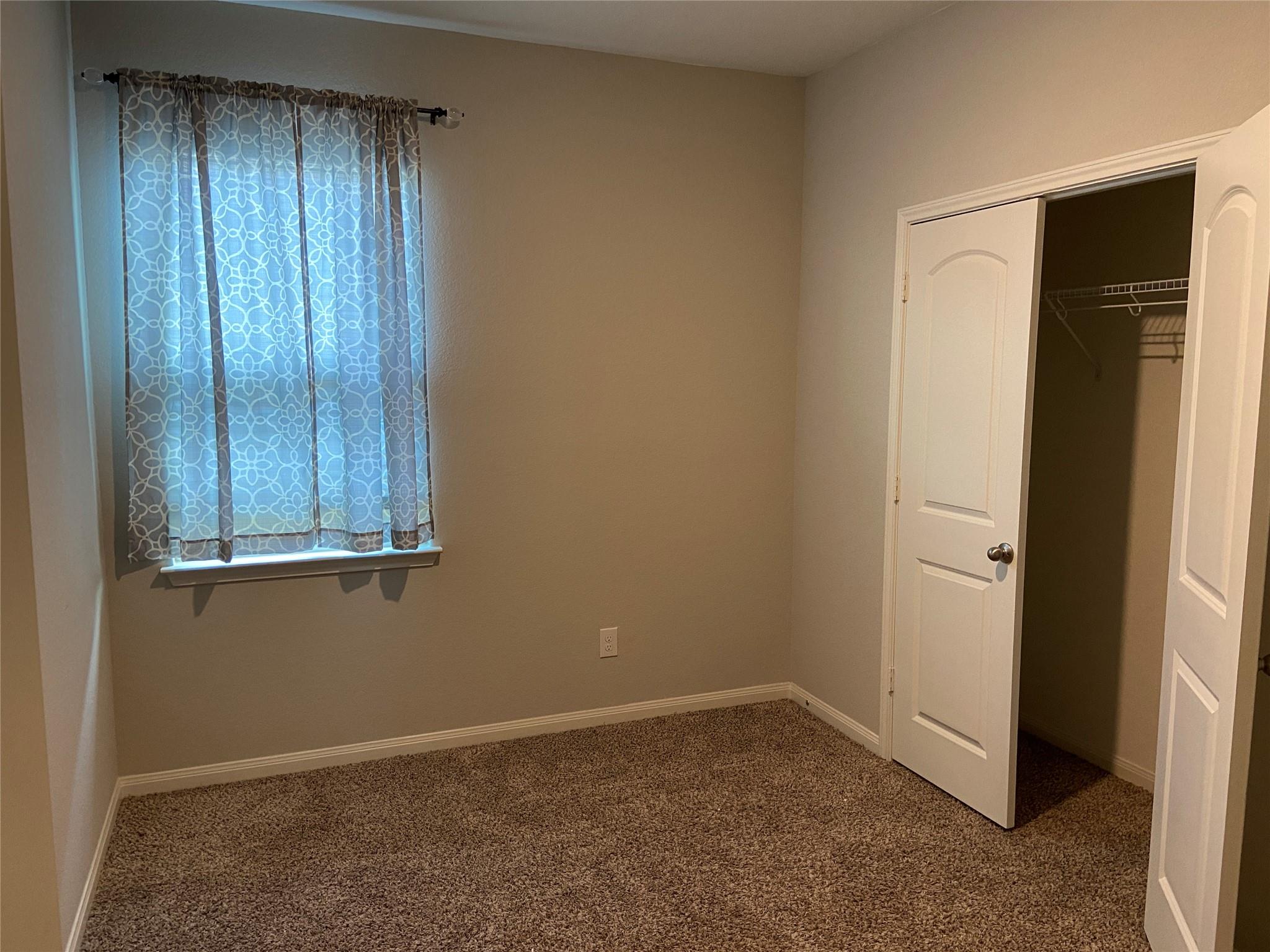 509 Congress Way Property Photo 33