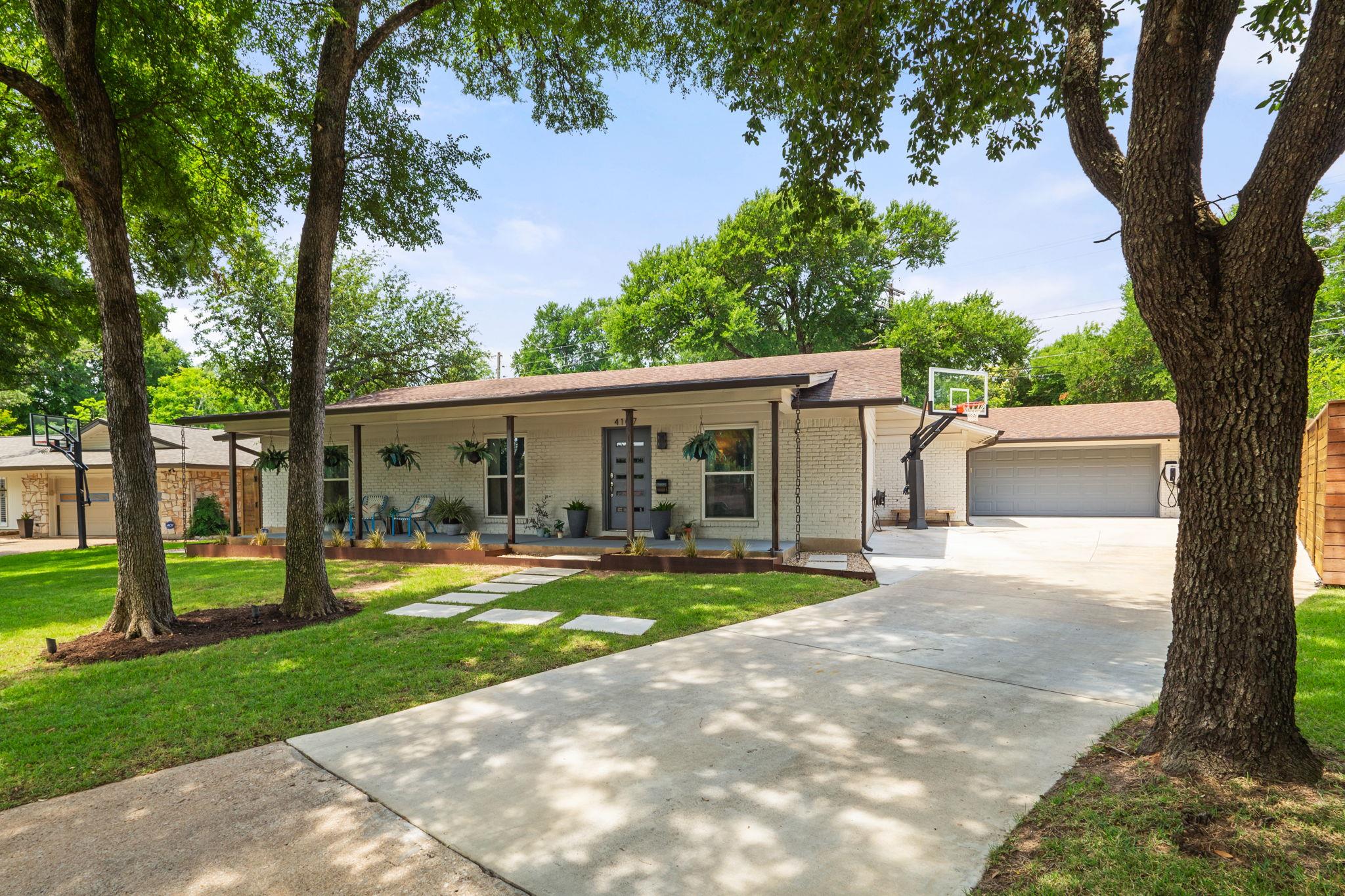 4107 Circletree Loop Property Photo