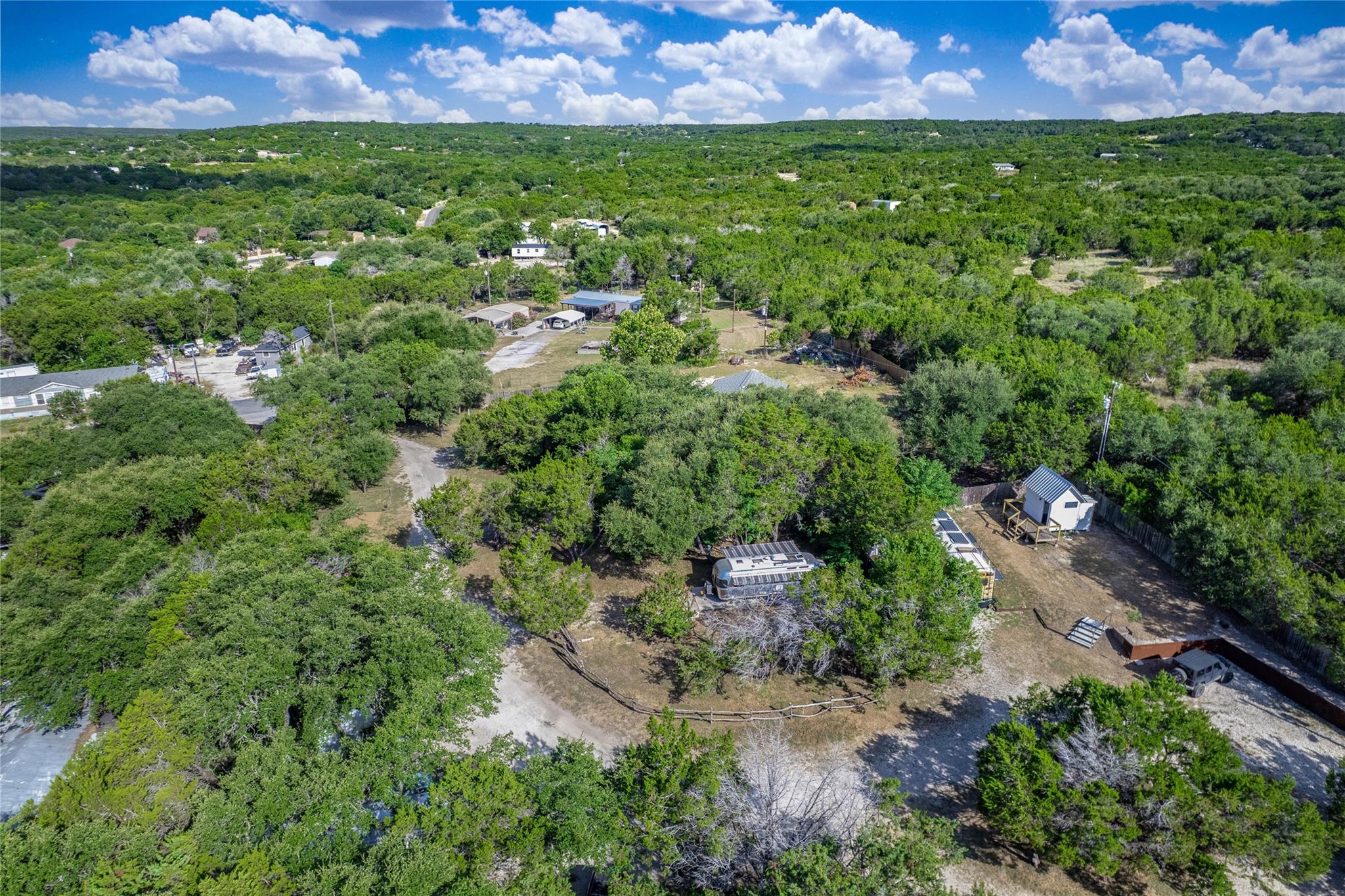14711 Quail Ct Property Photo 3