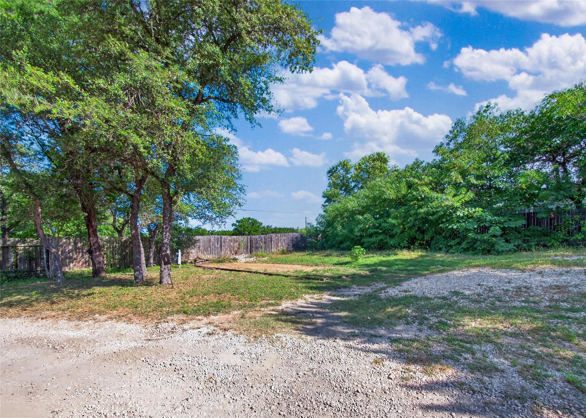 14711 Quail Ct Property Photo 7