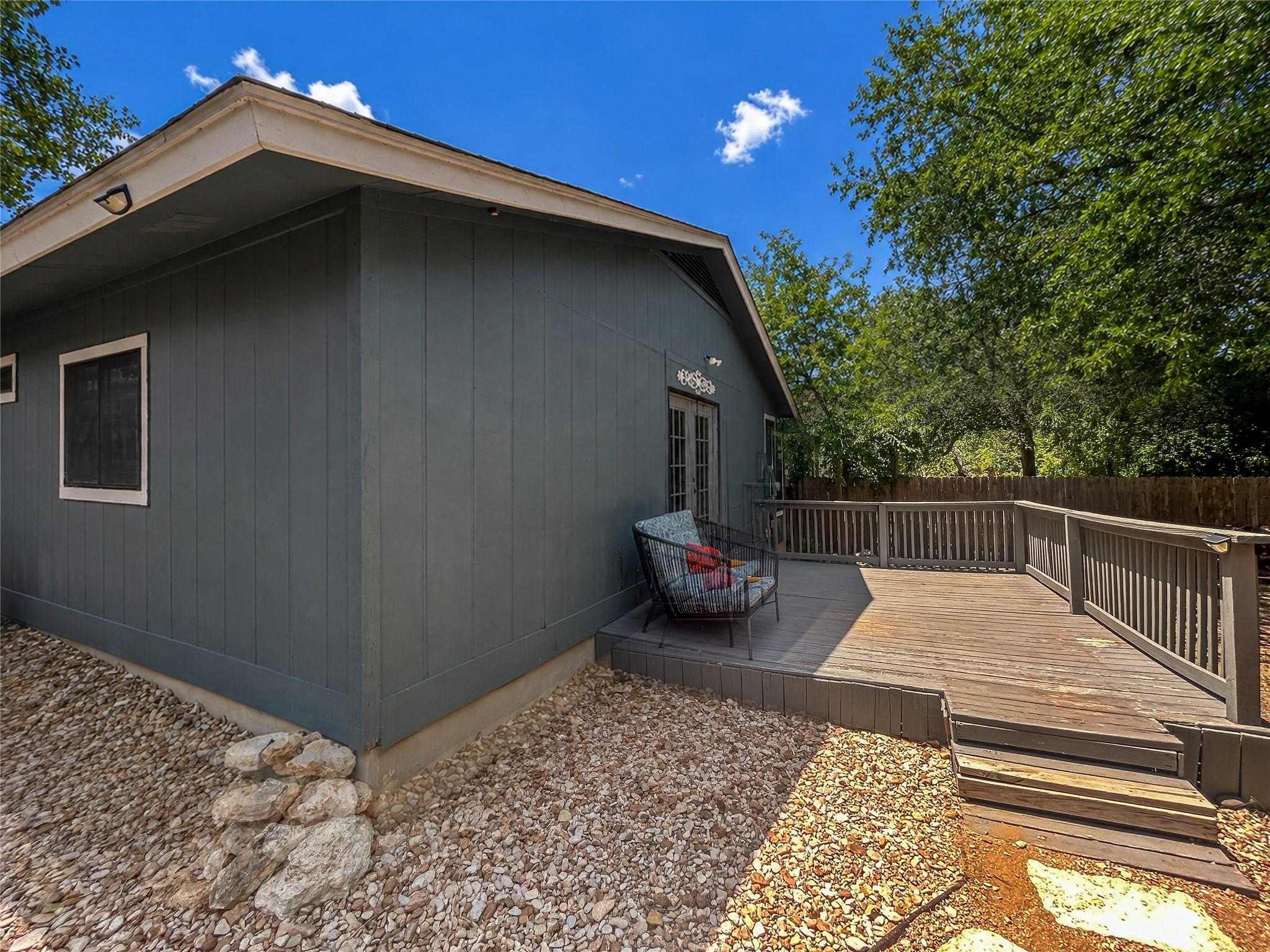 5712 Shreveport Dr Property Photo 4