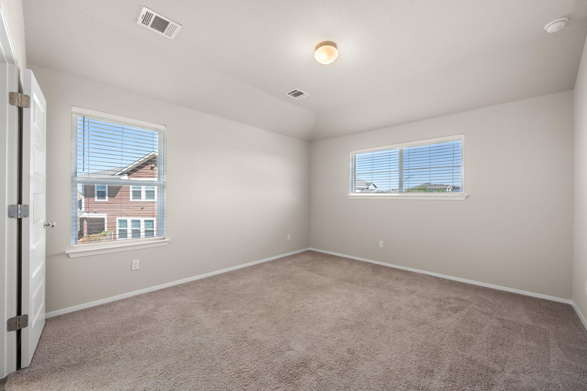 215 Lake Placid Run Property Photo 18