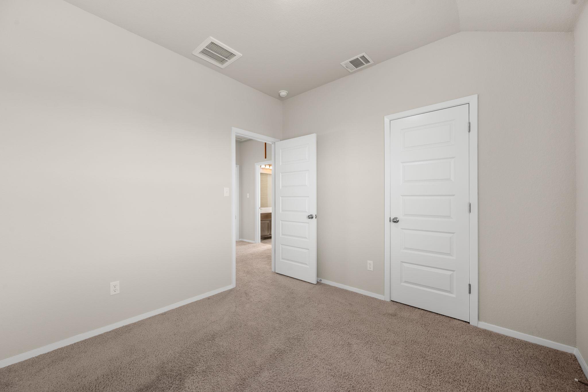 215 Lake Placid Run Property Photo 23