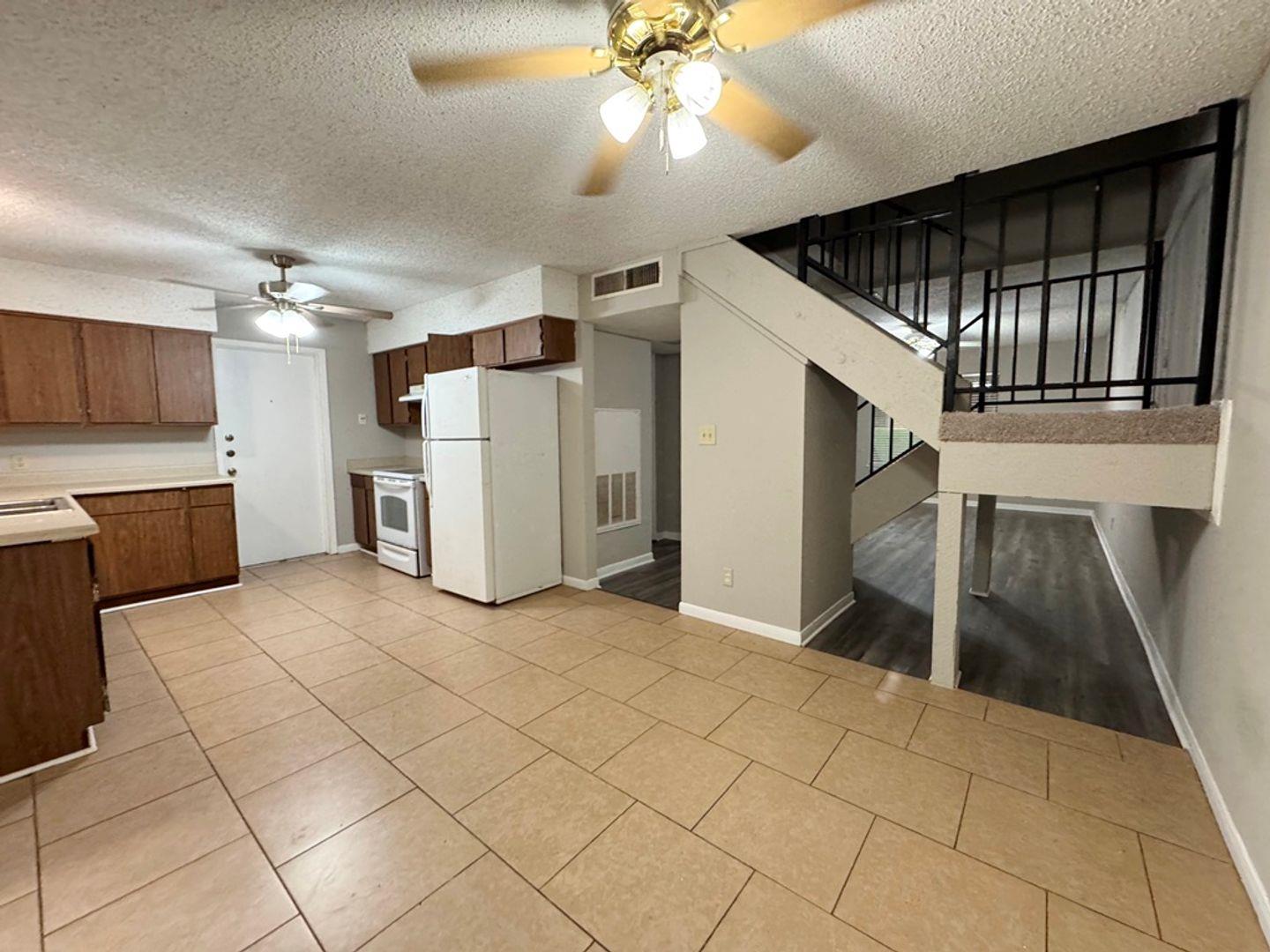 9502 Quail Village Ln Property Photo 11