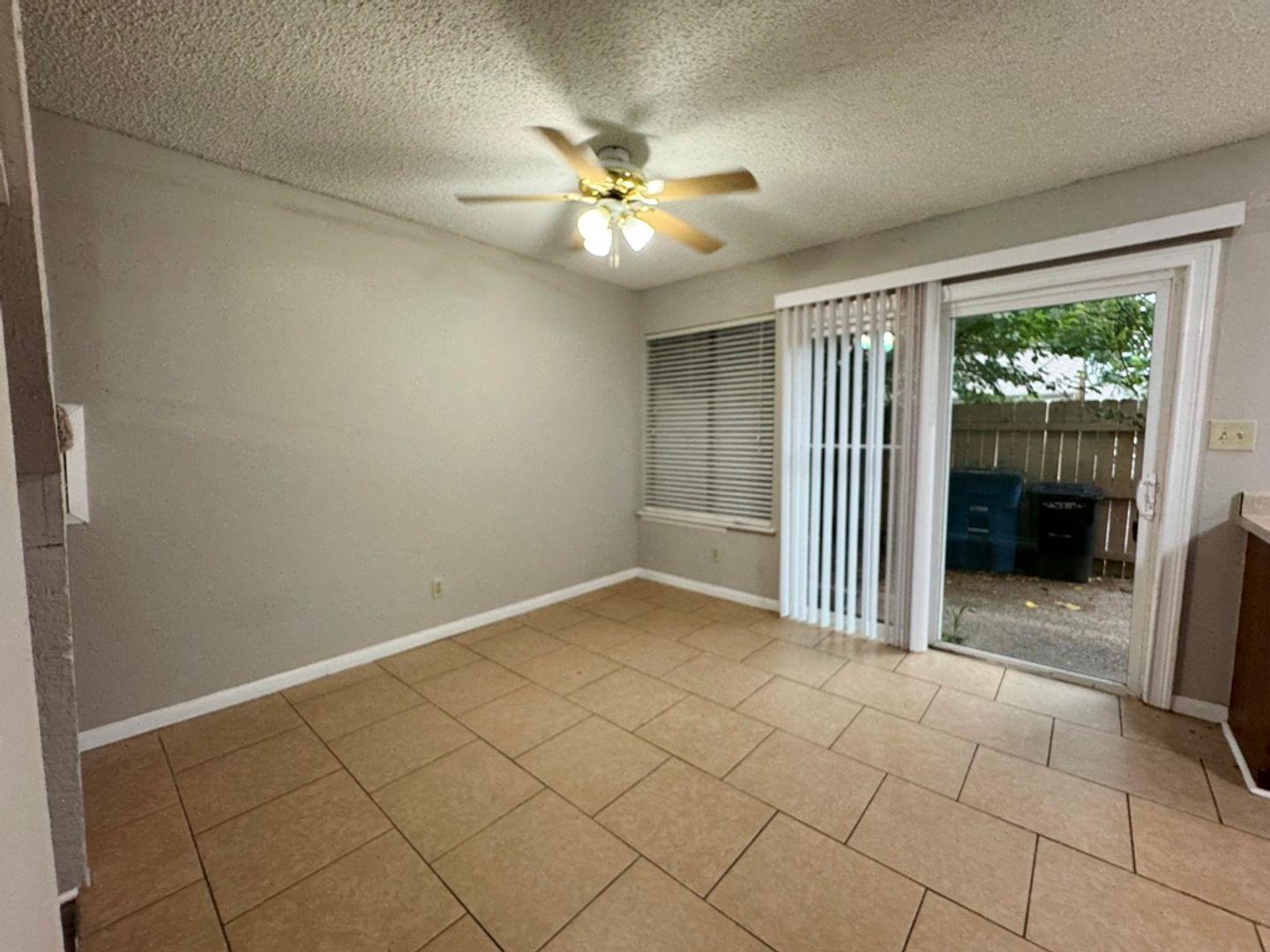 9502 Quail Village Ln Property Photo 14