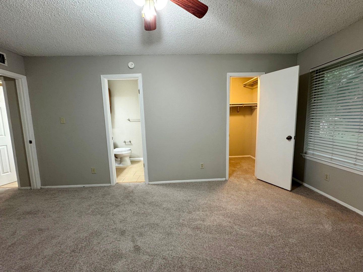 9502 Quail Village Ln Property Photo 21