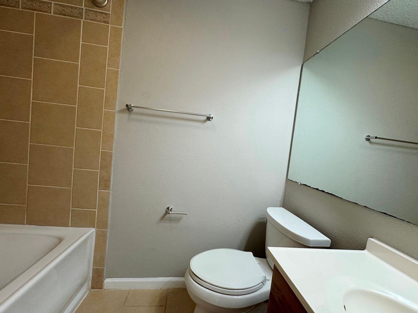 9502 Quail Village Ln Property Photo 25