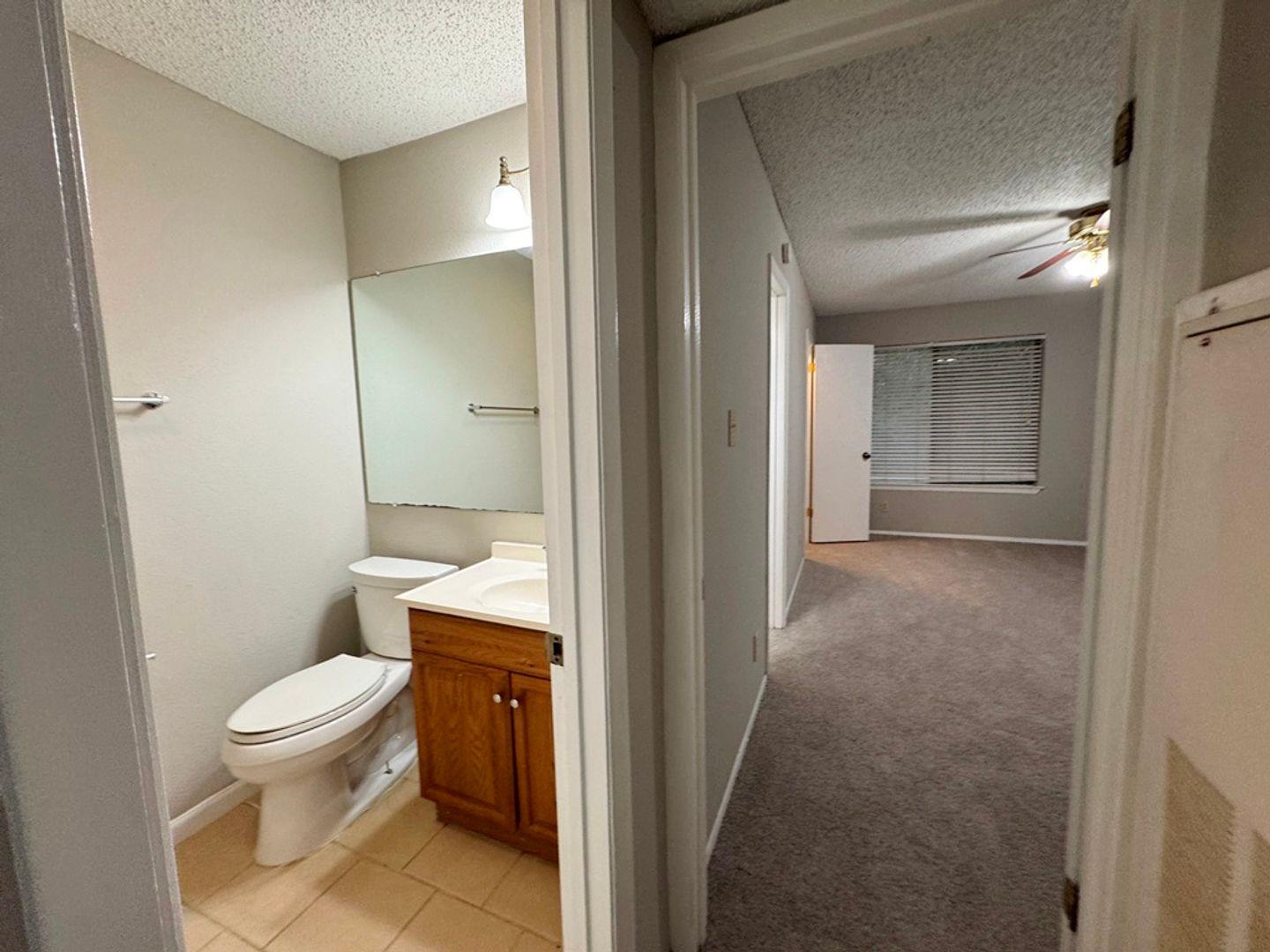 9502 Quail Village Ln Property Photo 34