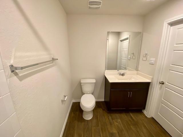 1733 James St Property Photo 16
