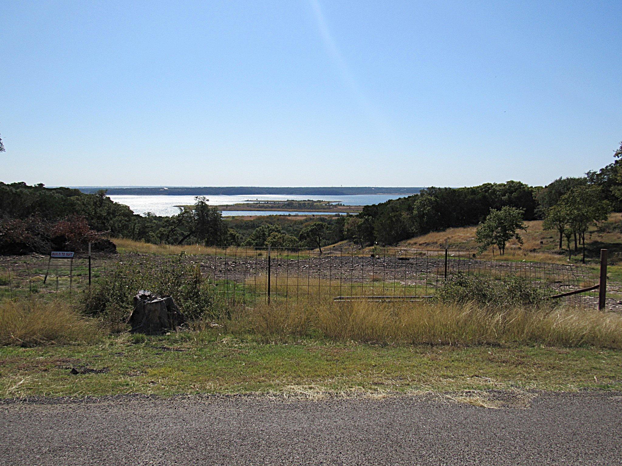 6935 Long Bow Rd Property Photo 4