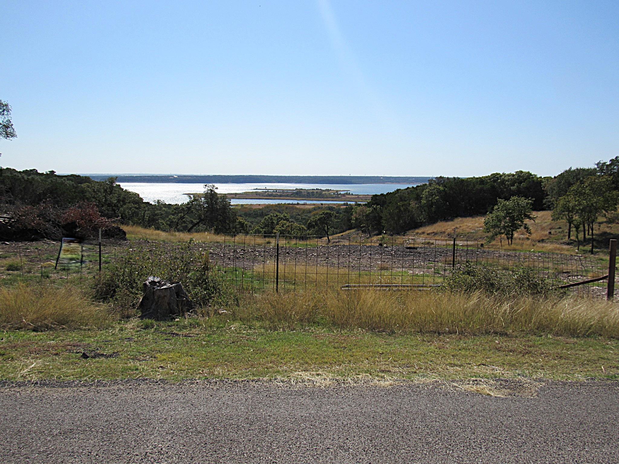 6935 Long Bow Rd Property Photo 5
