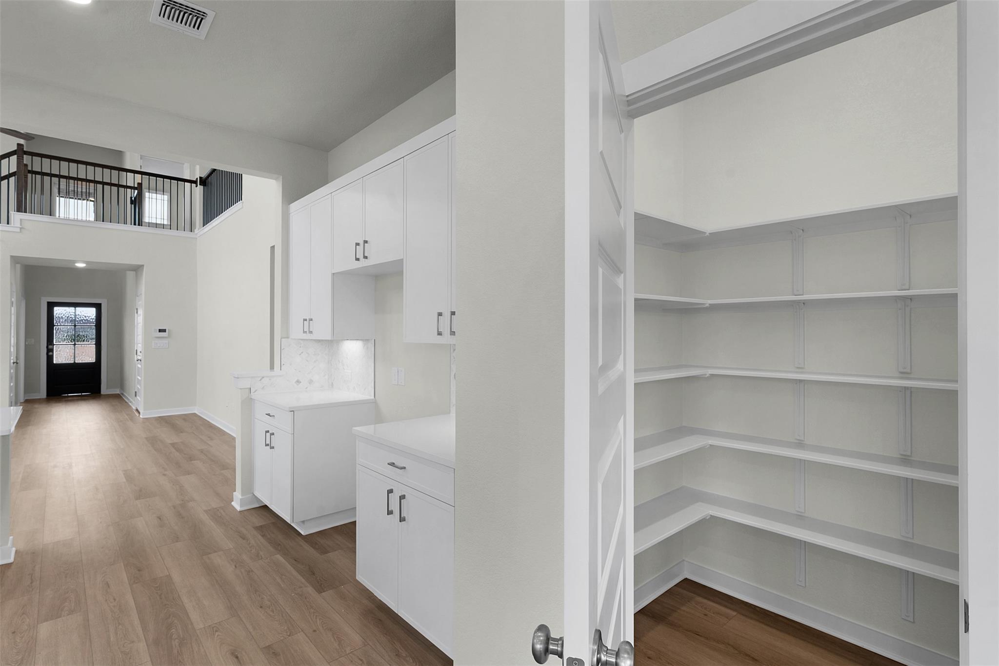 116 Ridgewell Loop Property Photo 8