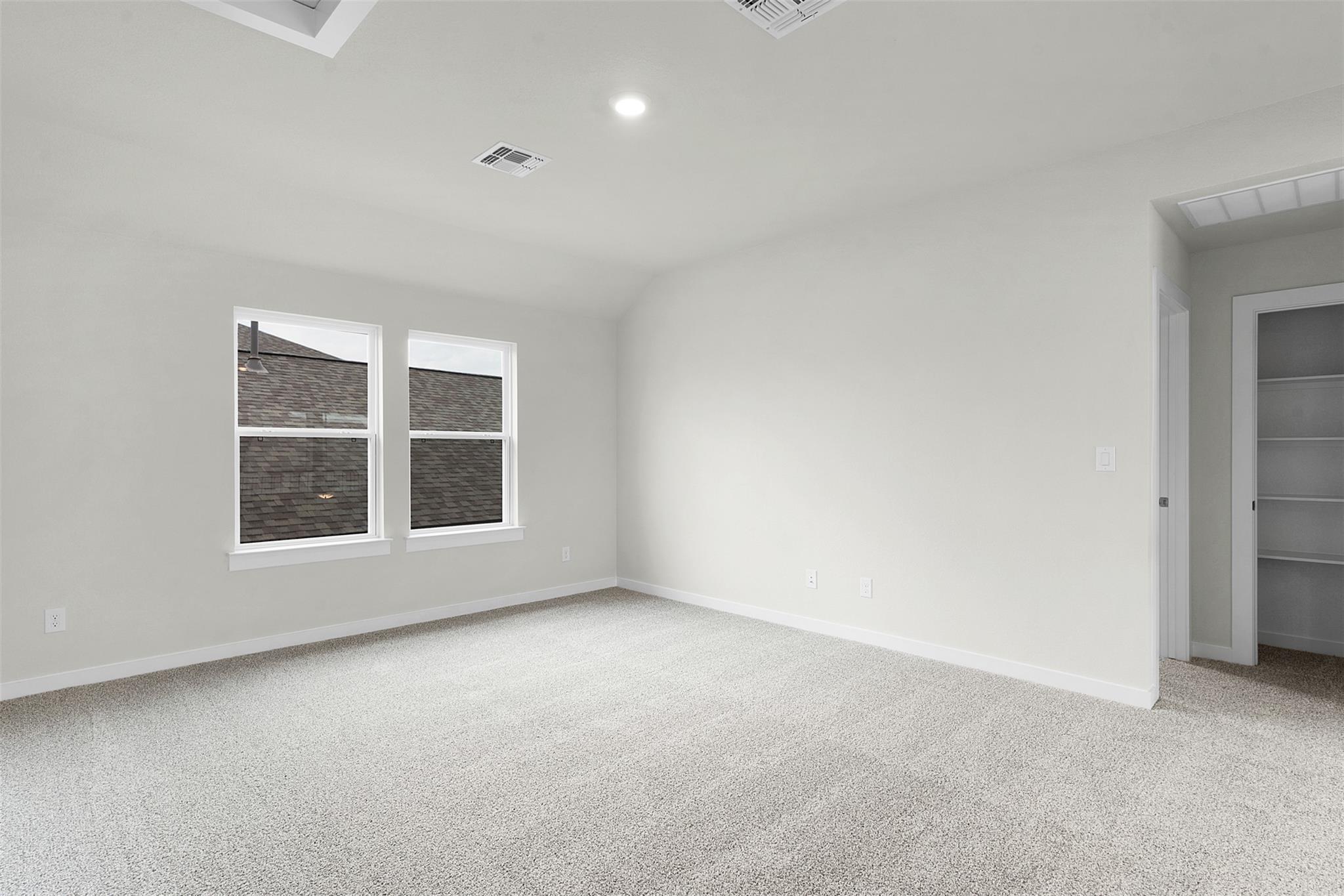 116 Ridgewell Loop Property Photo 18