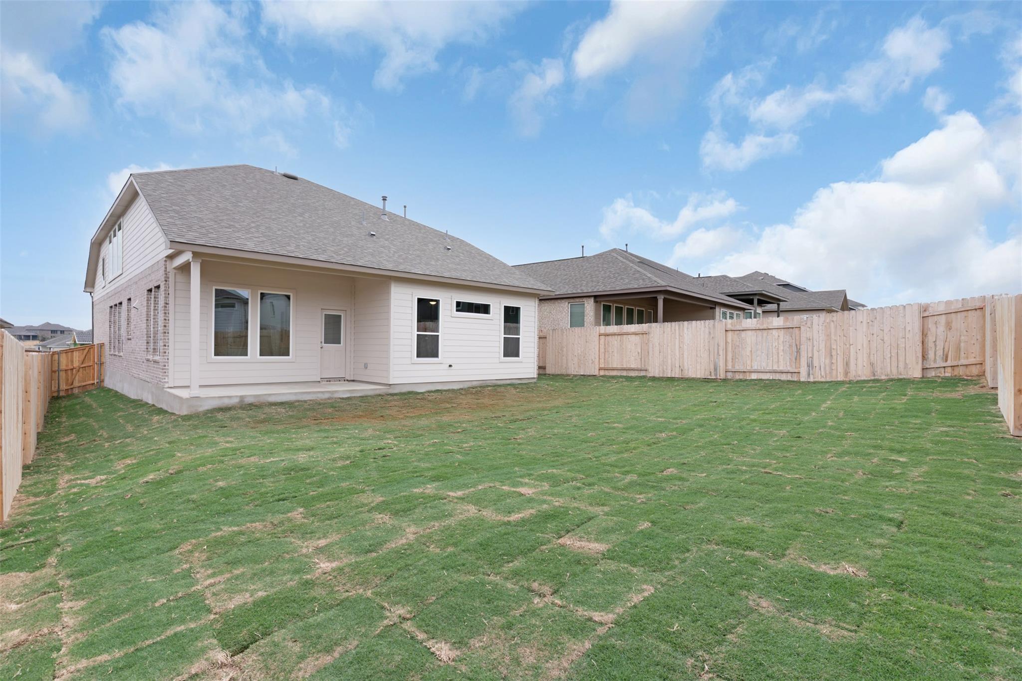 116 Ridgewell Loop Property Photo 21