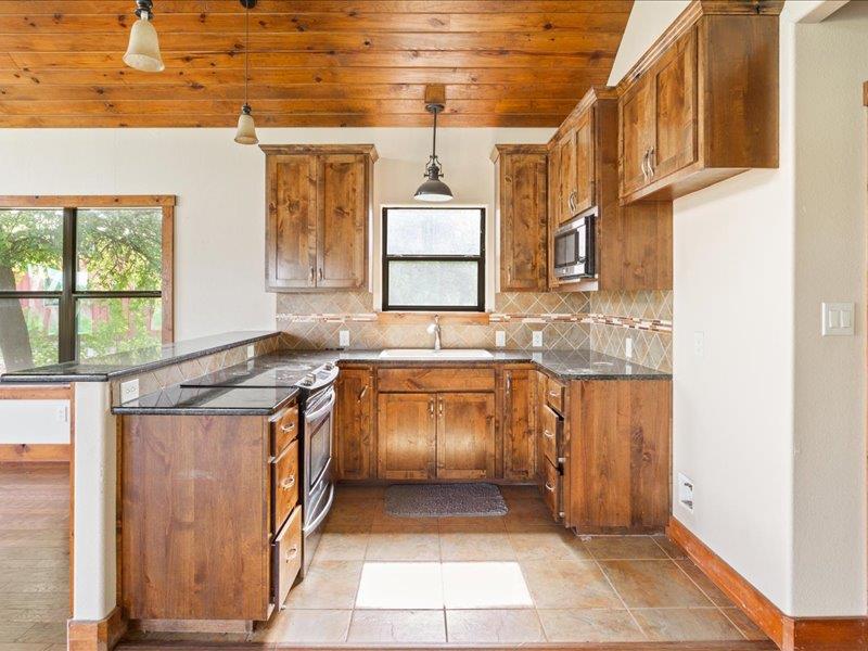 4170 Elm Grove Rd Property Photo 27