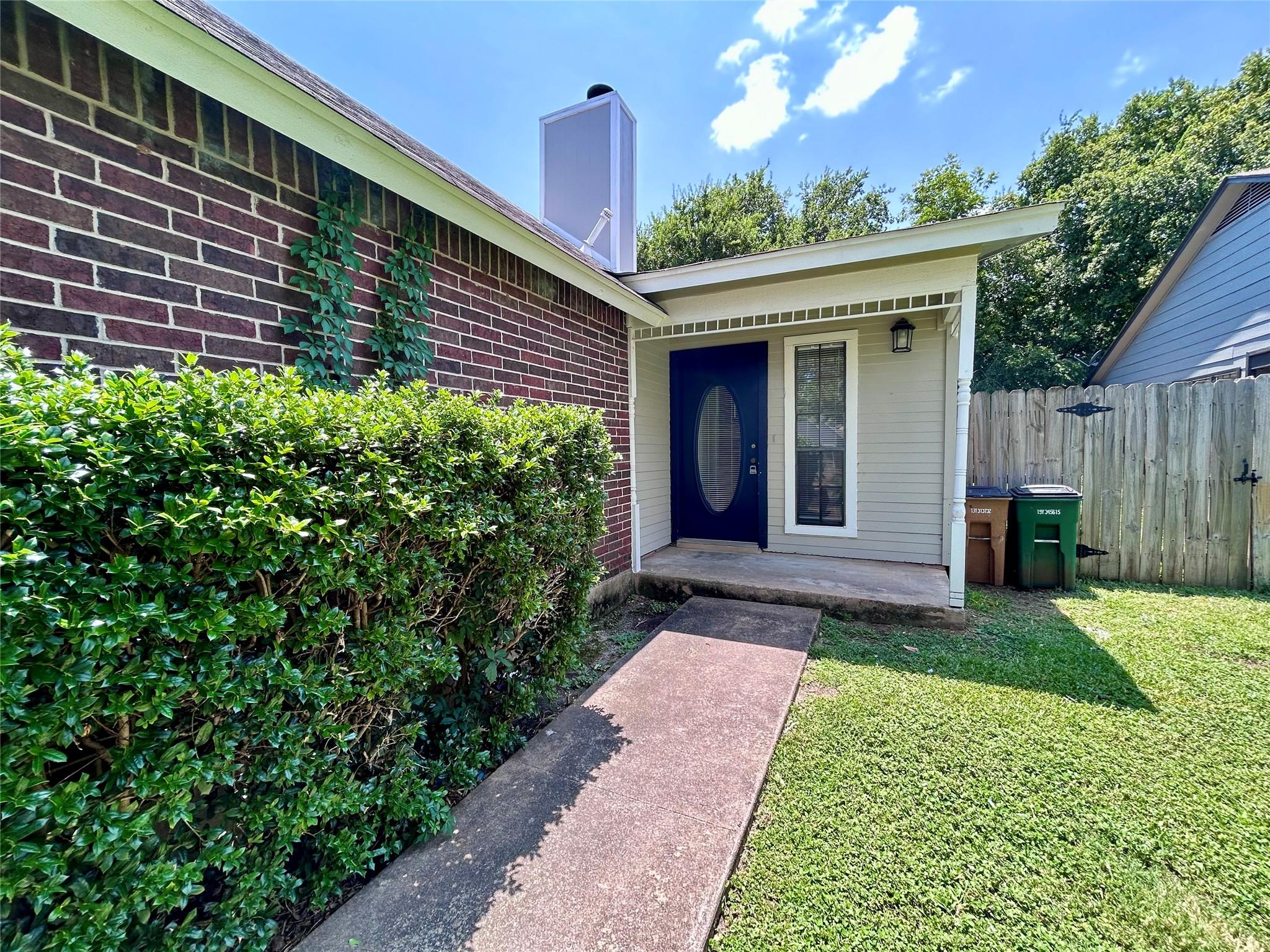 9212 Kempler Dr #A Property Photo 1