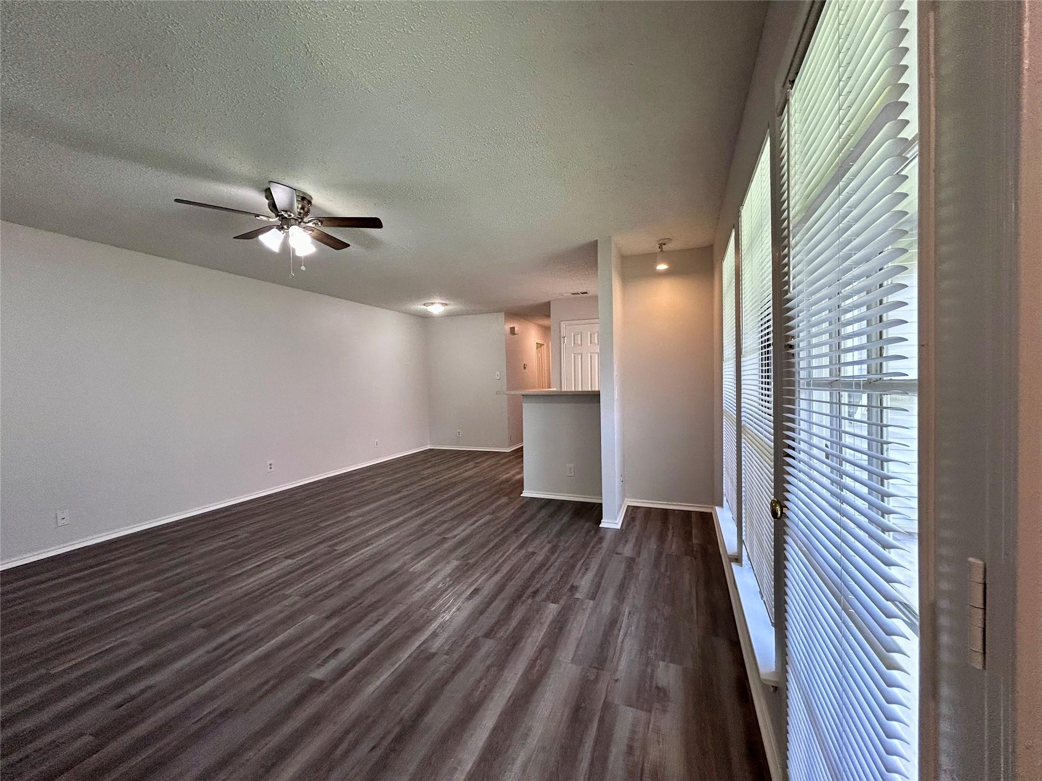 9212 Kempler Dr #a Property Photo 3
