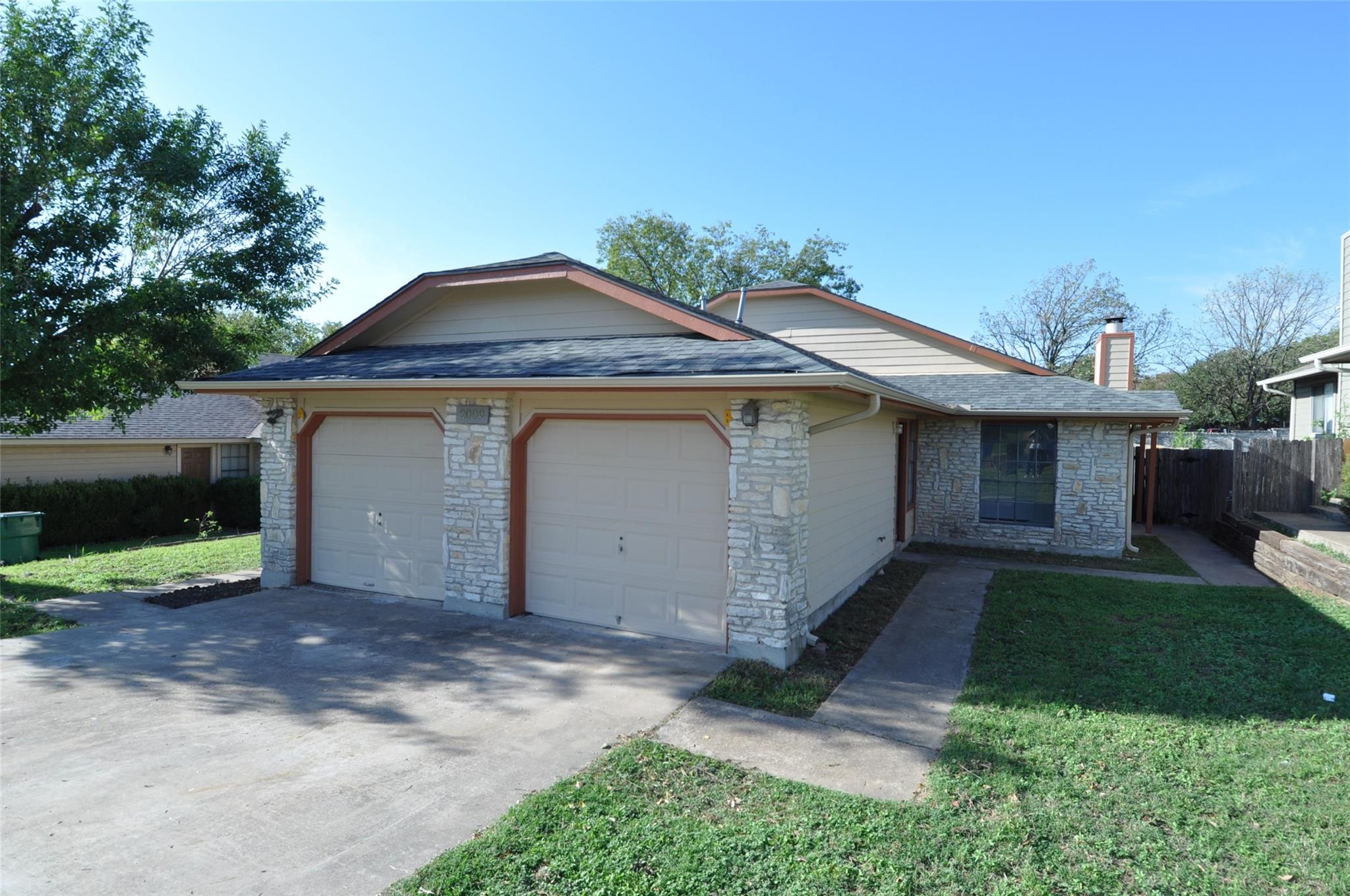 2009 Margalene Way B Property Photo